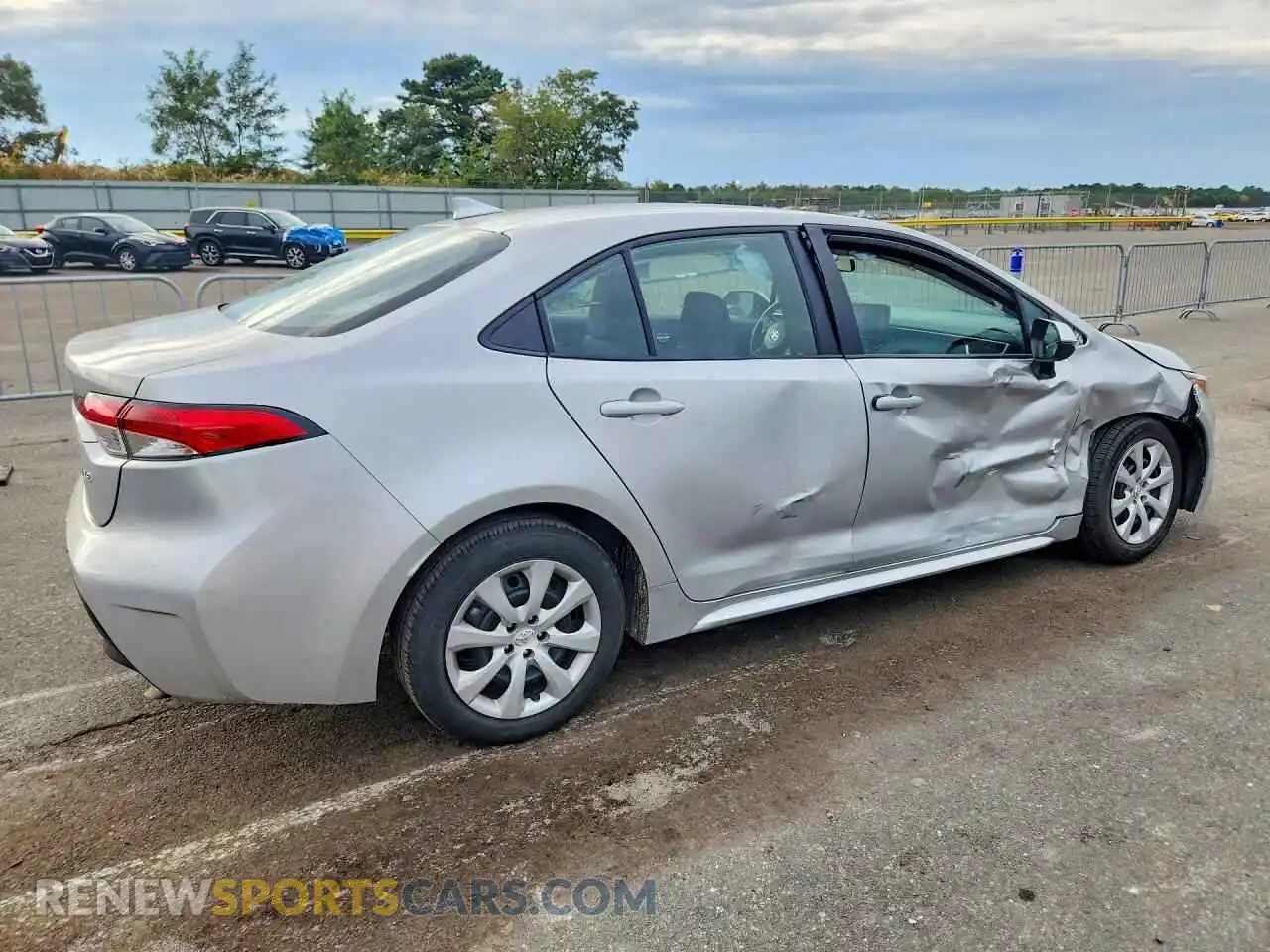 3 Photograph of a damaged car 5YFB4MDEXRP200946 TOYOTA COROLLA 2024