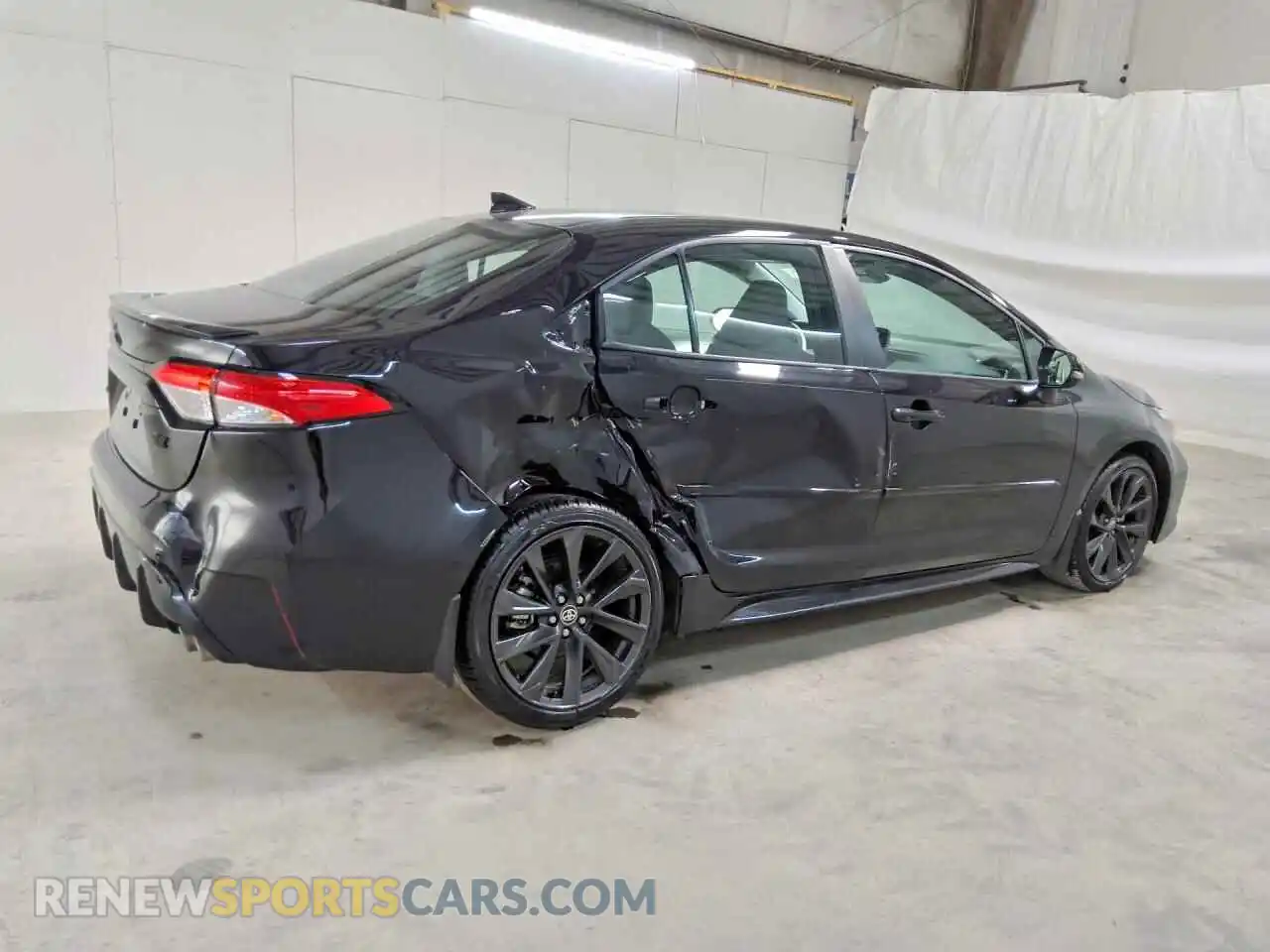 3 fotografías del automóvil dañado 5YFS4MCE2RP196232 TOYOTA COROLLA 2024