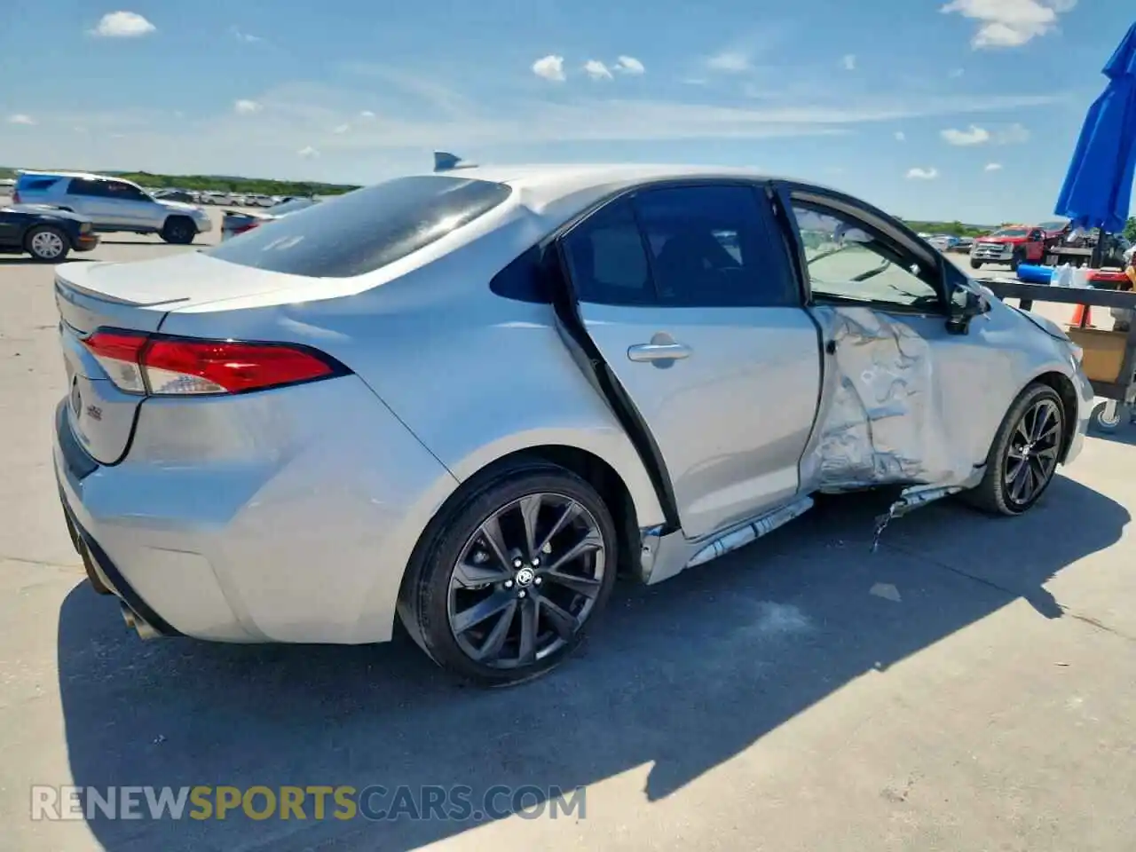 3 Photograph of a damaged car 5YFS4MCE3RP172473 TOYOTA COROLLA 2024