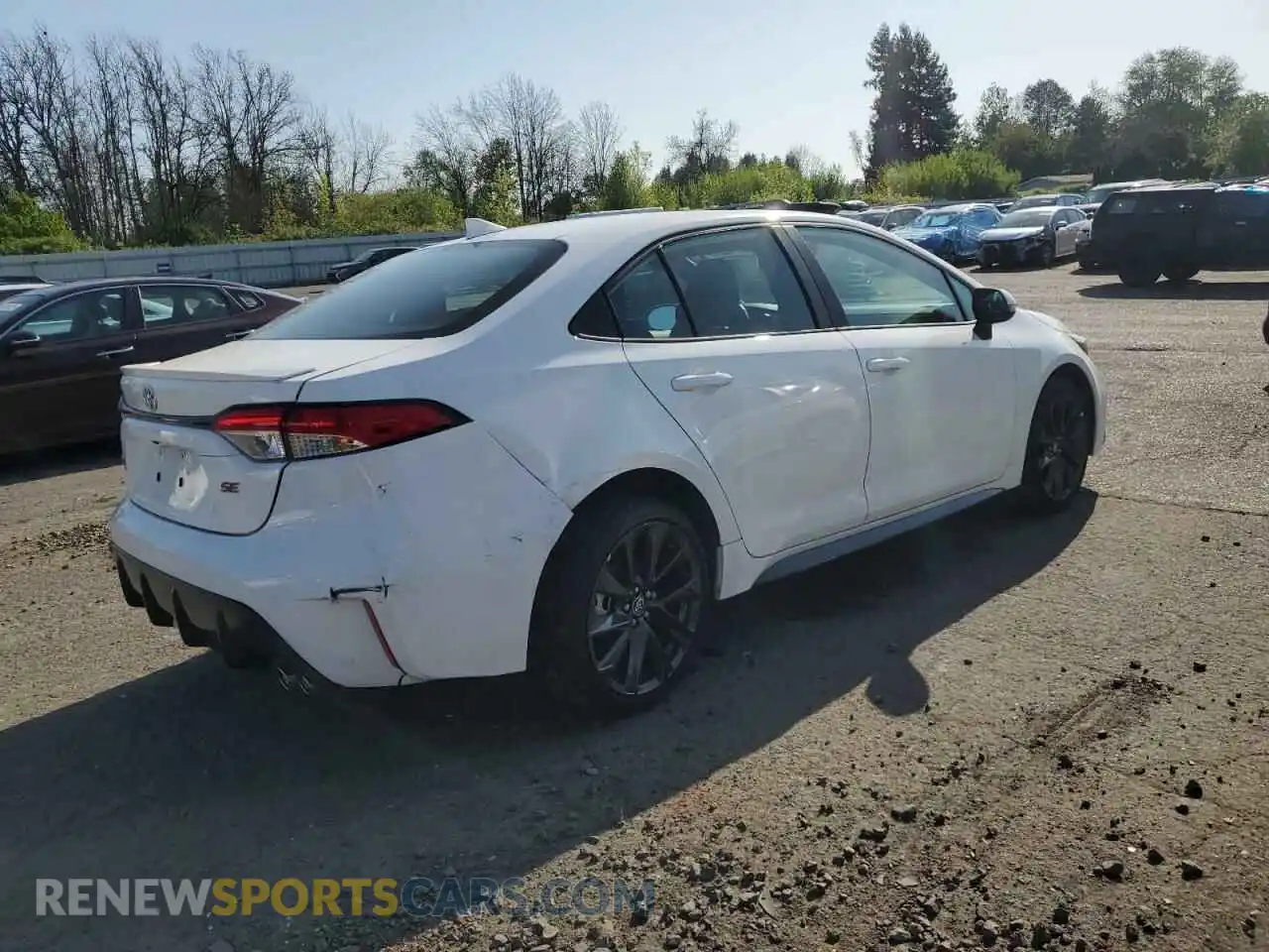 3 Фотография поврежденного автомобиля 5YFS4MCE3RP194697 TOYOTA COROLLA 2024