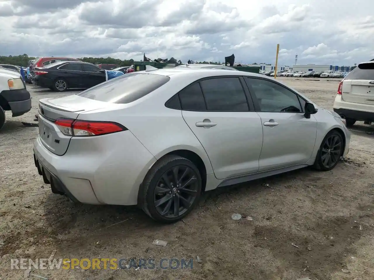 3 fotografías del automóvil dañado 5YFS4MCE3RP200563 TOYOTA COROLLA 2024