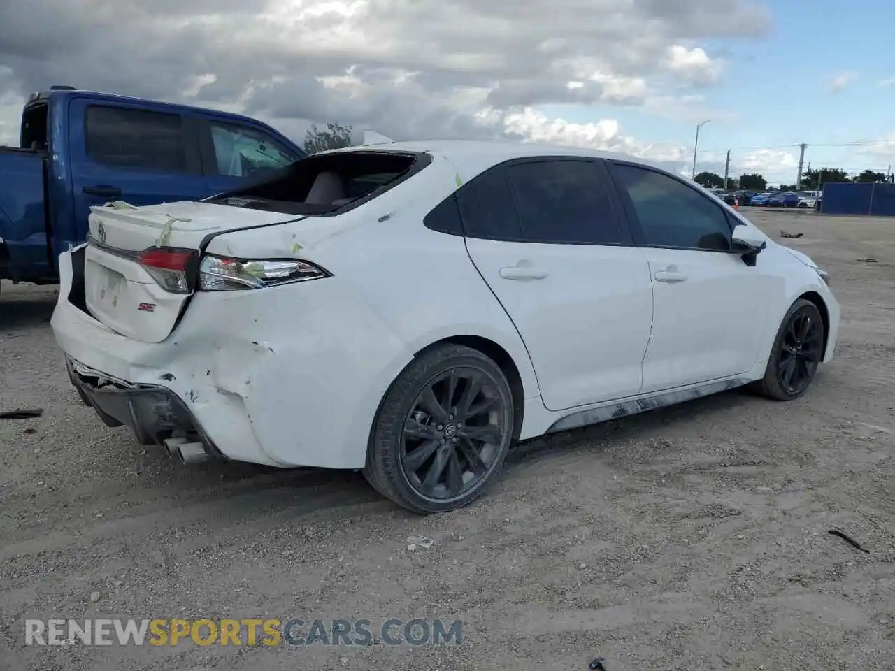 3 Photograph of a damaged car 5YFS4MCE5RP192983 TOYOTA COROLLA 2024