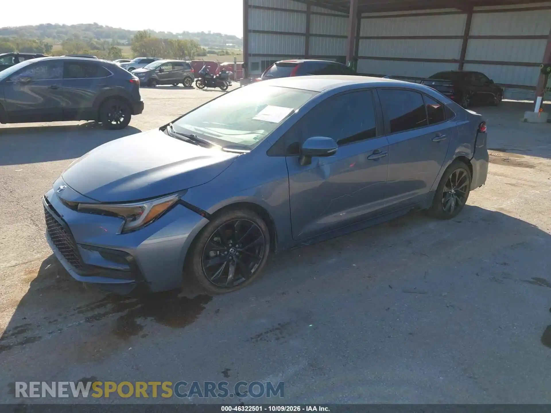 2 fotografías del automóvil dañado 5YFS4MCE6RP173312 TOYOTA COROLLA 2024