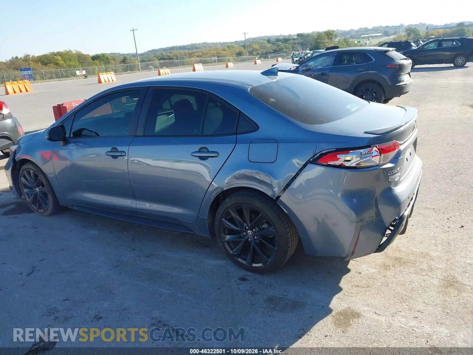 3 fotografías del automóvil dañado 5YFS4MCE6RP173312 TOYOTA COROLLA 2024