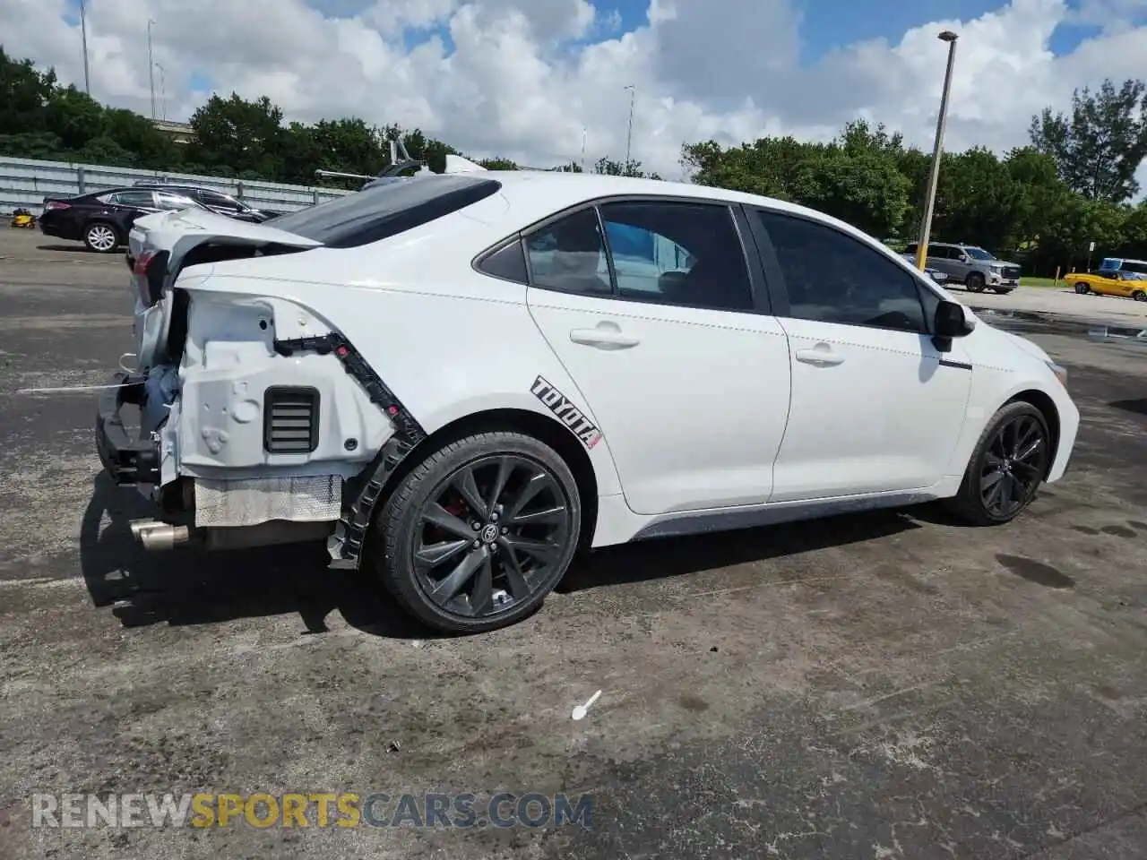 3 Photograph of a damaged car 5YFS4MCE6RP183807 TOYOTA COROLLA 2024