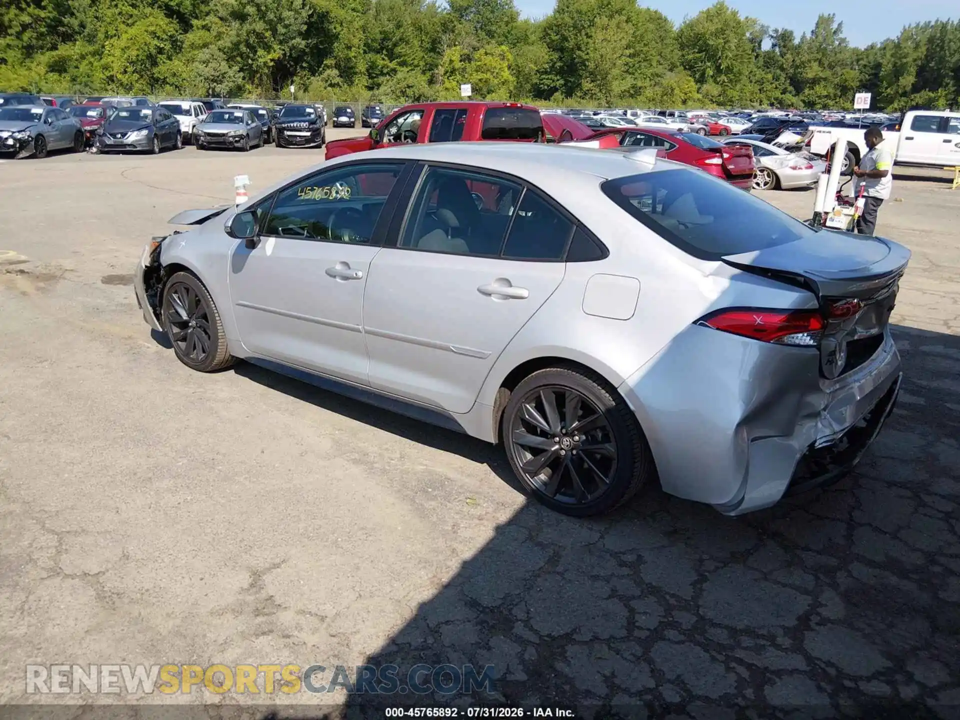3 fotografías del automóvil dañado 5YFS4MCE6RP191230 TOYOTA COROLLA 2024