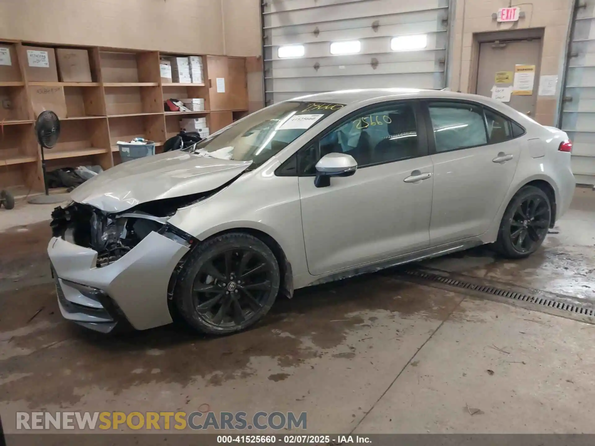 2 fotografías del automóvil dañado 5YFS4MCE7RP202574 TOYOTA COROLLA 2024