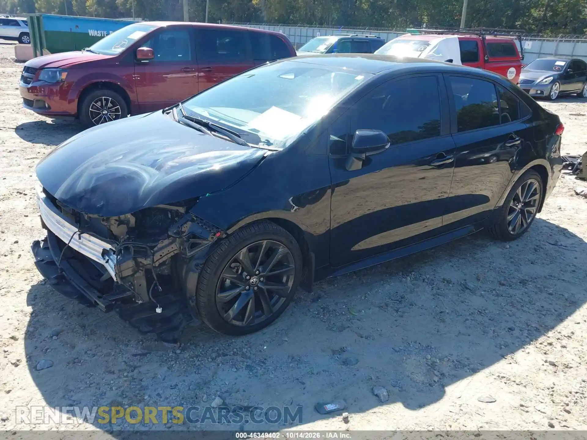 2 fotografías del automóvil dañado 5YFS4MCE7RP211372 TOYOTA COROLLA 2024
