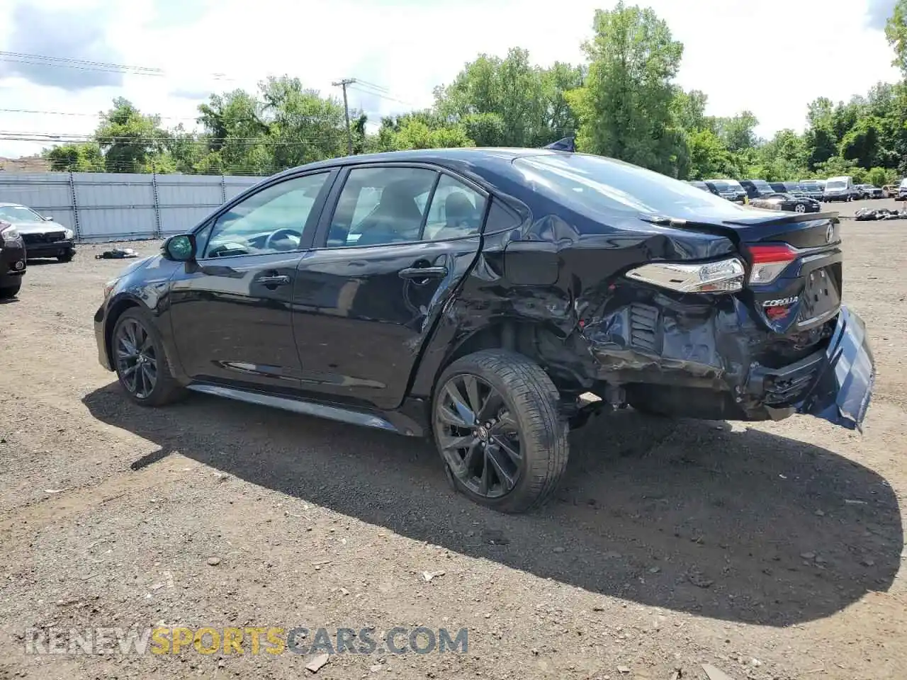 2 fotografías del automóvil dañado 5YFS4MCE8RP174669 TOYOTA COROLLA 2024