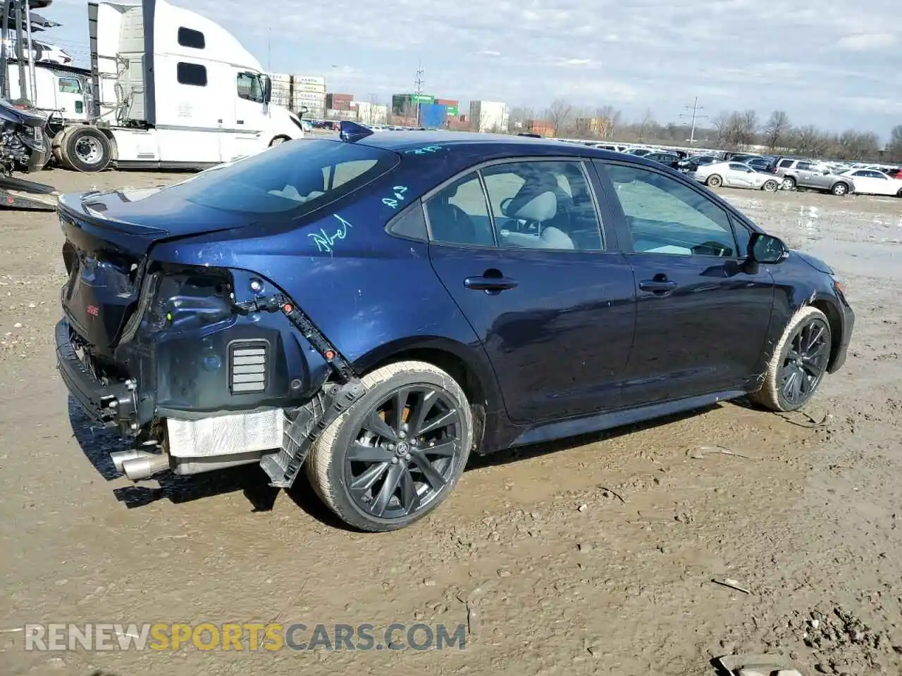 3 fotografías del automóvil dañado 5YFS4MCE8RP195649 TOYOTA COROLLA 2024