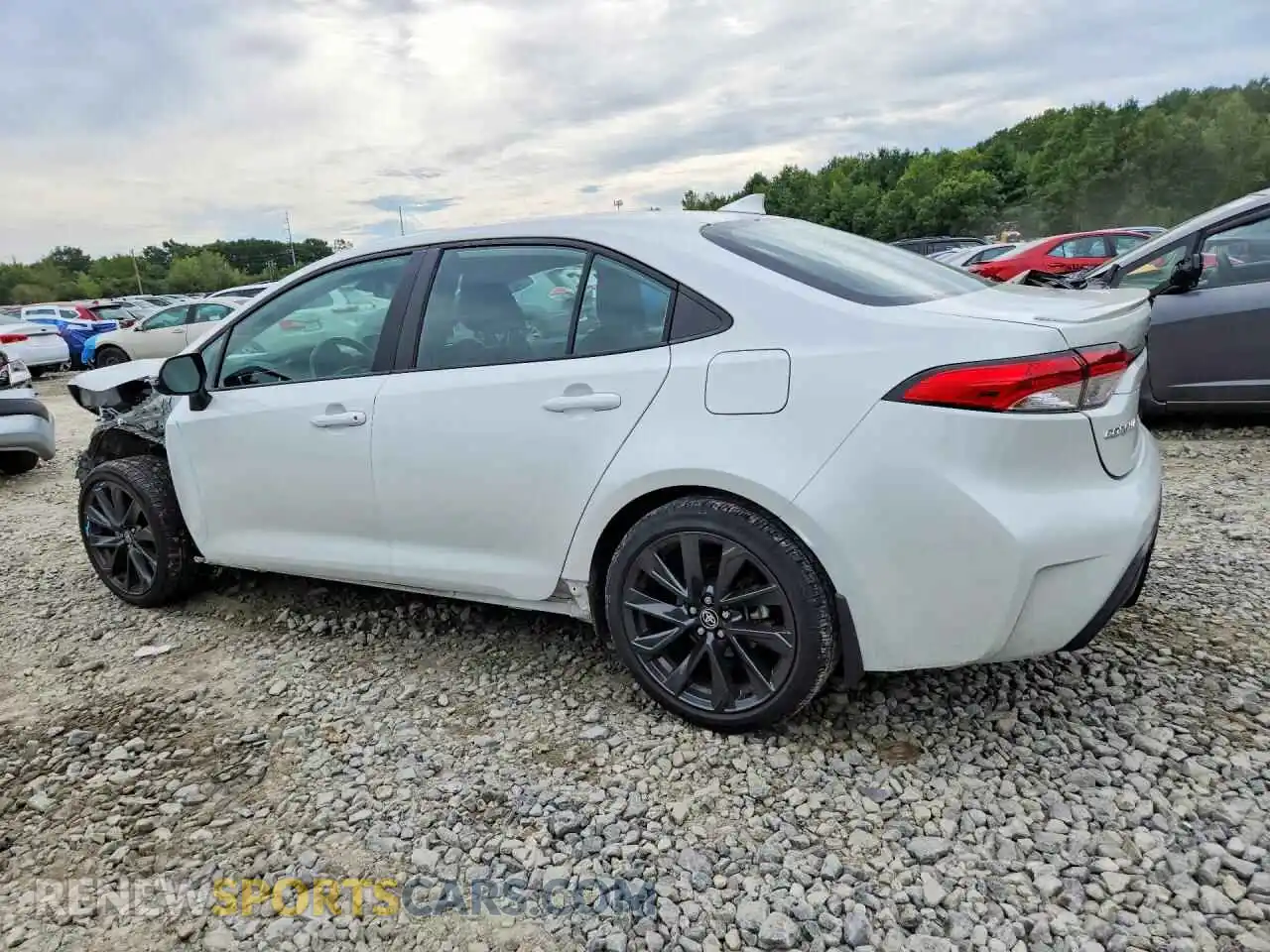 2 fotografías del automóvil dañado 5YFS4MCE8RP201420 TOYOTA COROLLA 2024