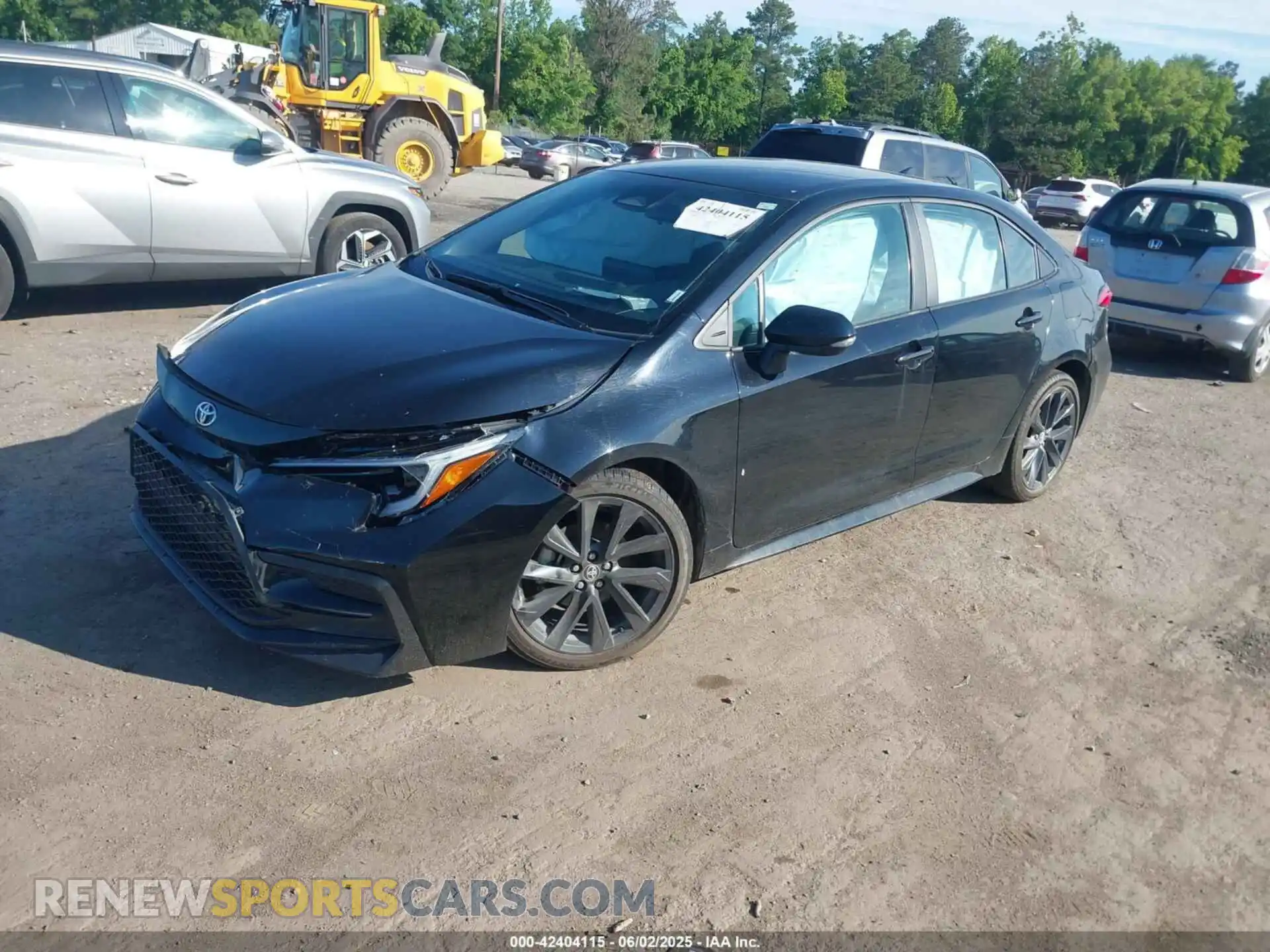 2 fotografías del automóvil dañado 5YFS4MCE9RP173238 TOYOTA COROLLA 2024