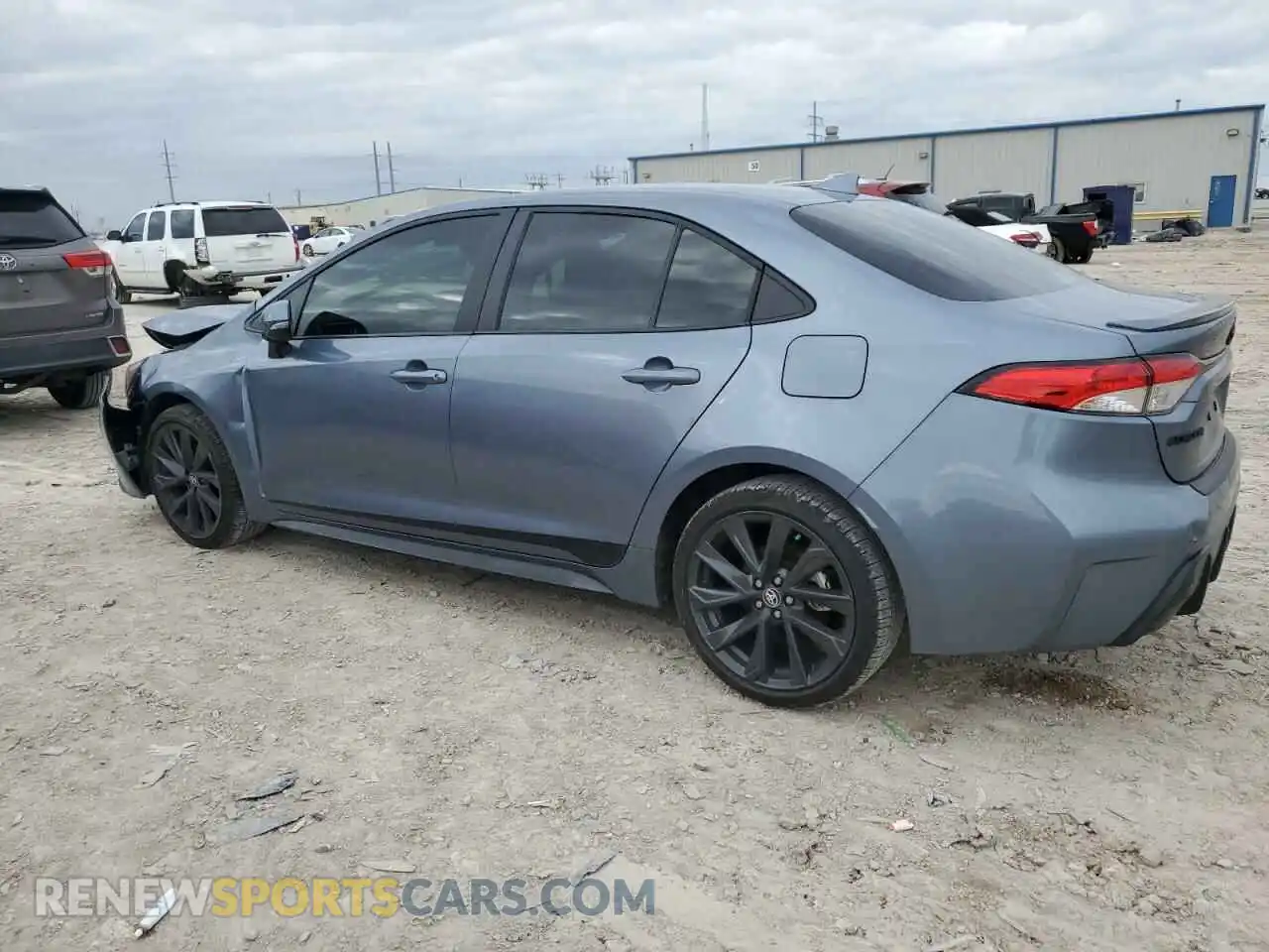 2 fotografías del automóvil dañado 5YFS4MCEXRP187942 TOYOTA COROLLA 2024