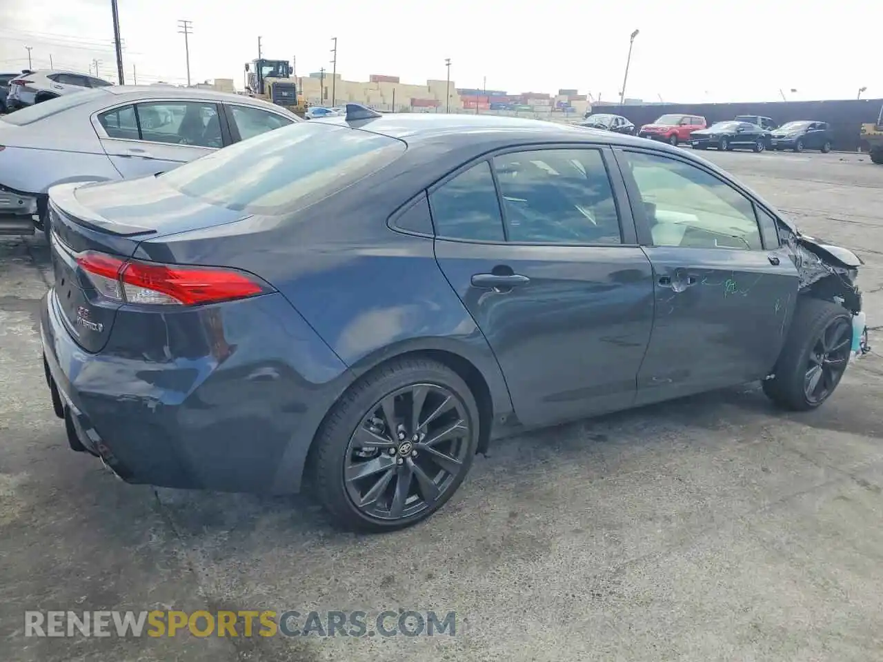 3 fotografías del automóvil dañado JTDBCMFEXR3045372 TOYOTA COROLLA 2024