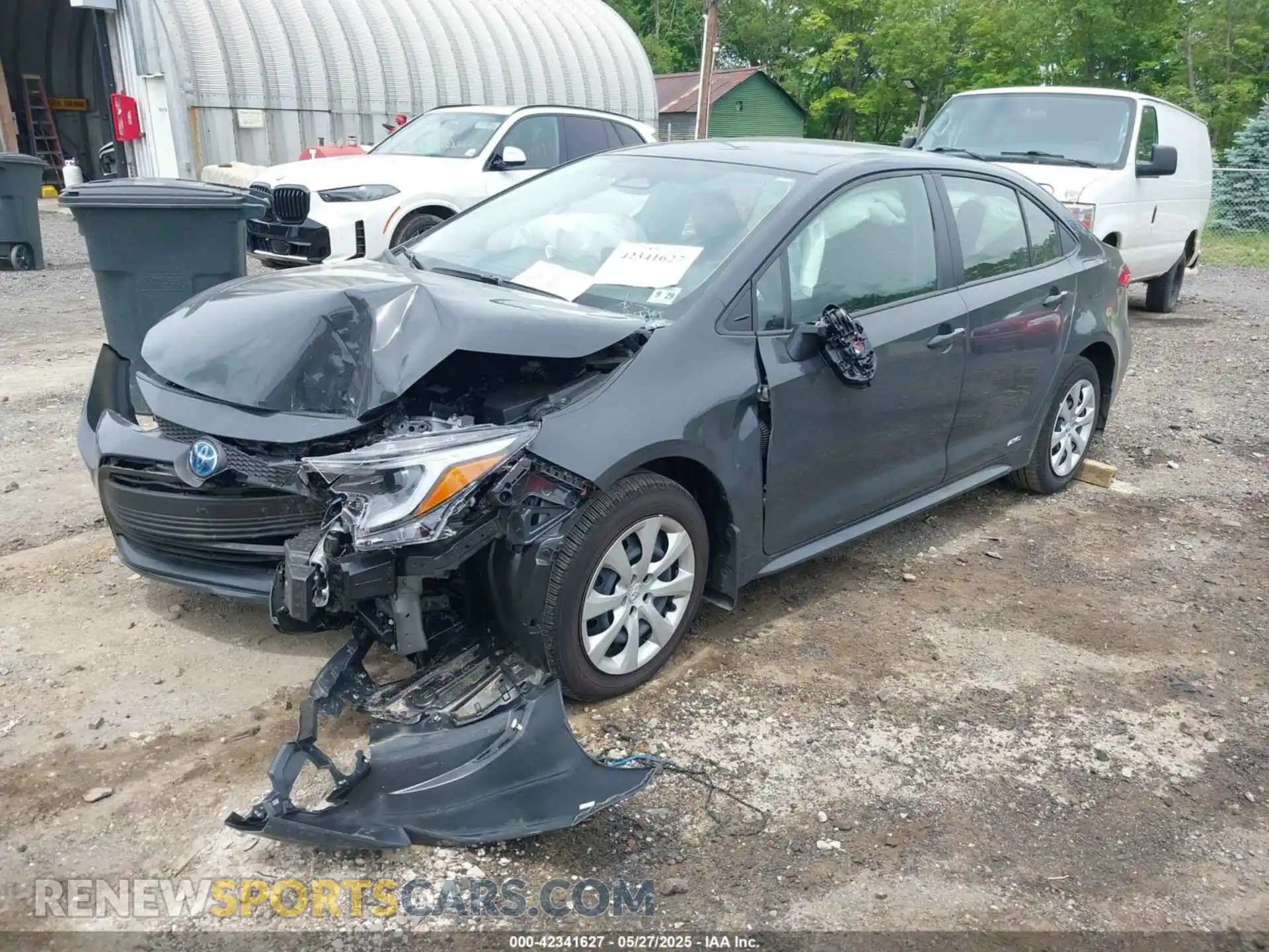 2 Photograph of a damaged car JTDBDMHE5R3015576 TOYOTA COROLLA 2024