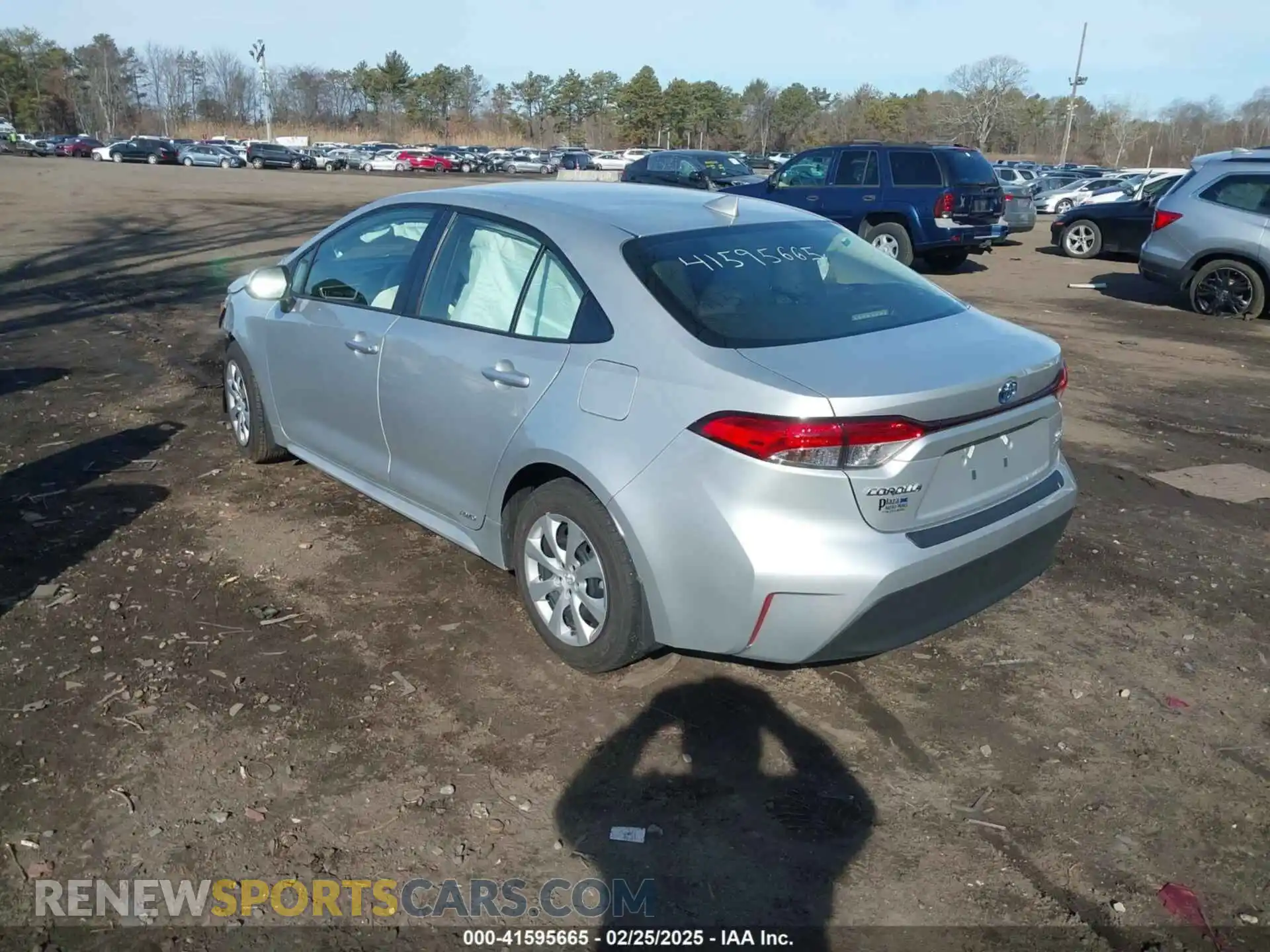 3 Photograph of a damaged car JTDBDMHE5R3016582 TOYOTA COROLLA 2024
