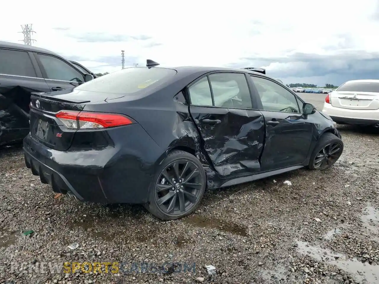 3 Photograph of a damaged car JTDP4MCE4RJ104337 TOYOTA COROLLA 2024