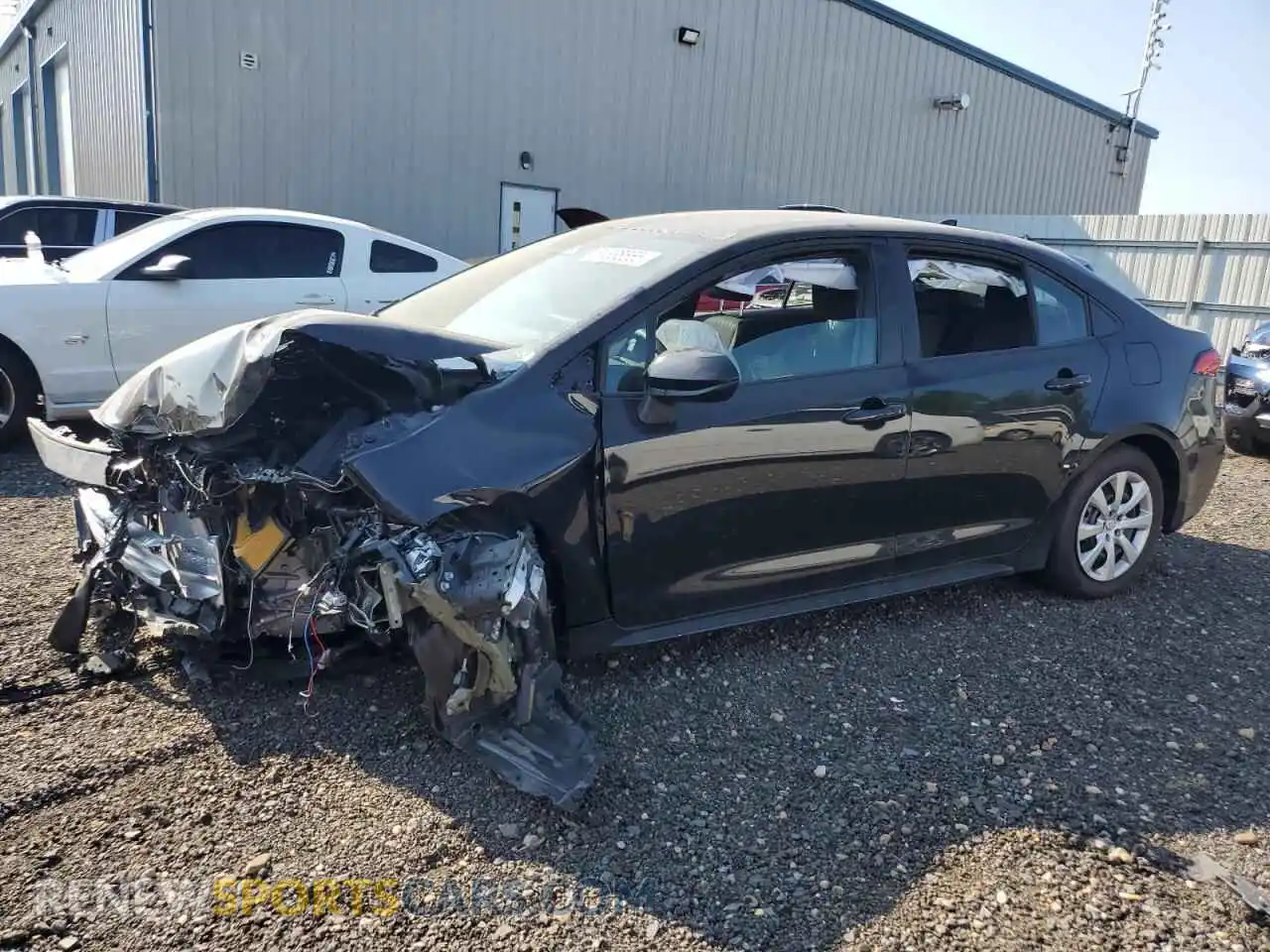 1 Photograph of a damaged car 5YFB4MDE2SP290339 TOYOTA COROLLA 2025