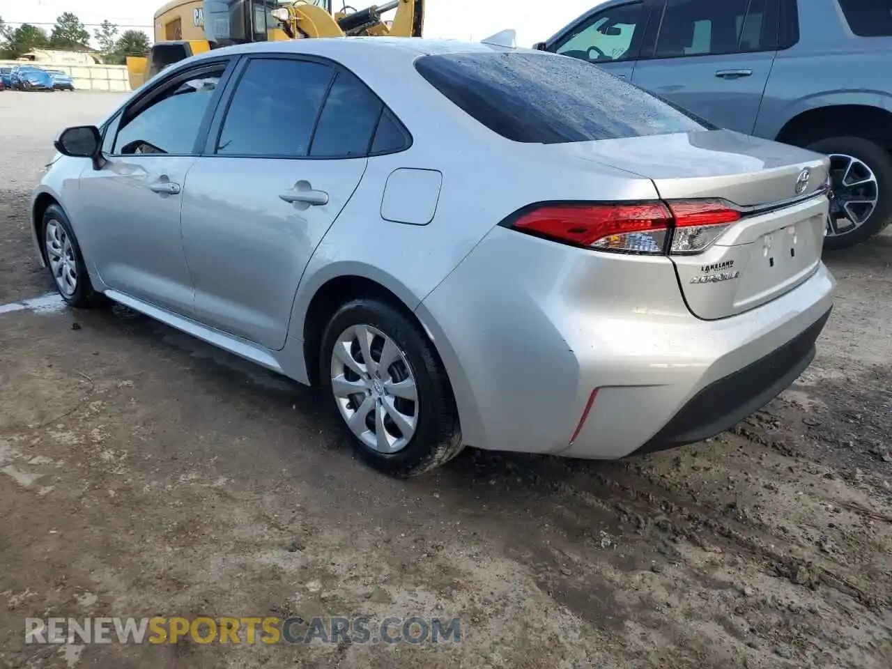 2 Photograph of a damaged car 5YFB4MDE2SP320357 TOYOTA COROLLA 2025