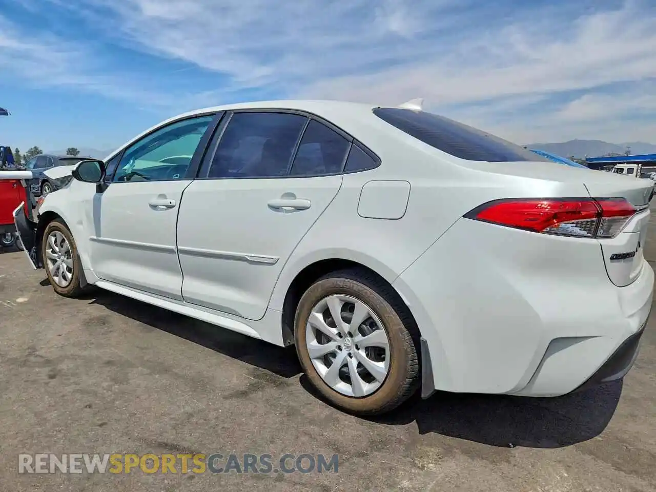 2 Photograph of a damaged car 5YFB4MDE7SP231822 TOYOTA COROLLA 2025