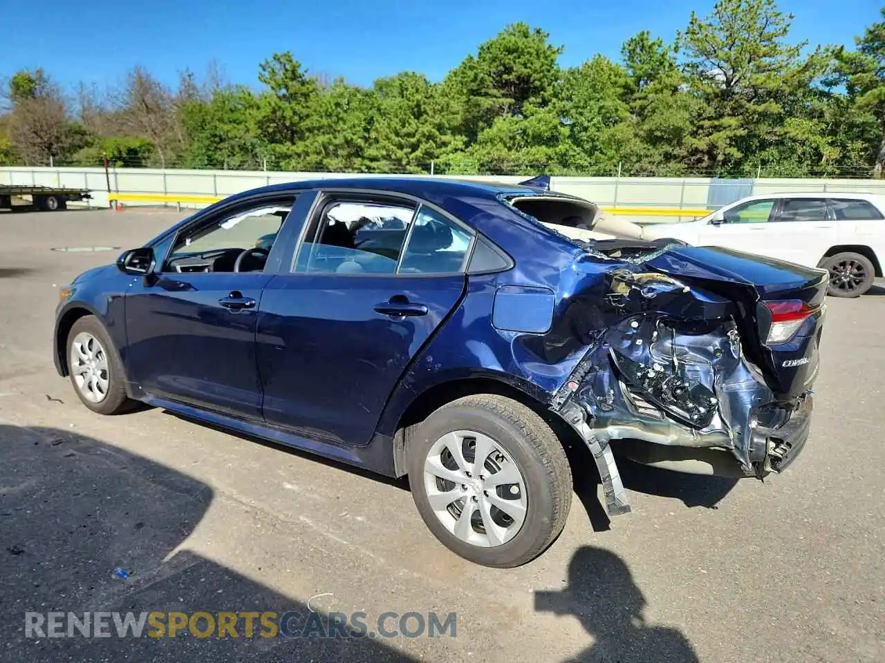 2 Photograph of a damaged car 5YFB4MDE7SP292362 TOYOTA COROLLA 2025