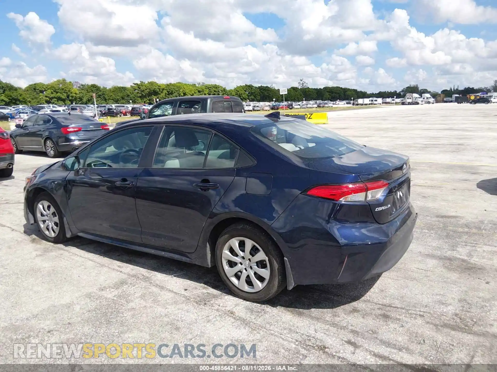 3 Photograph of a damaged car 5YFB4MDE9SP261761 TOYOTA COROLLA 2025