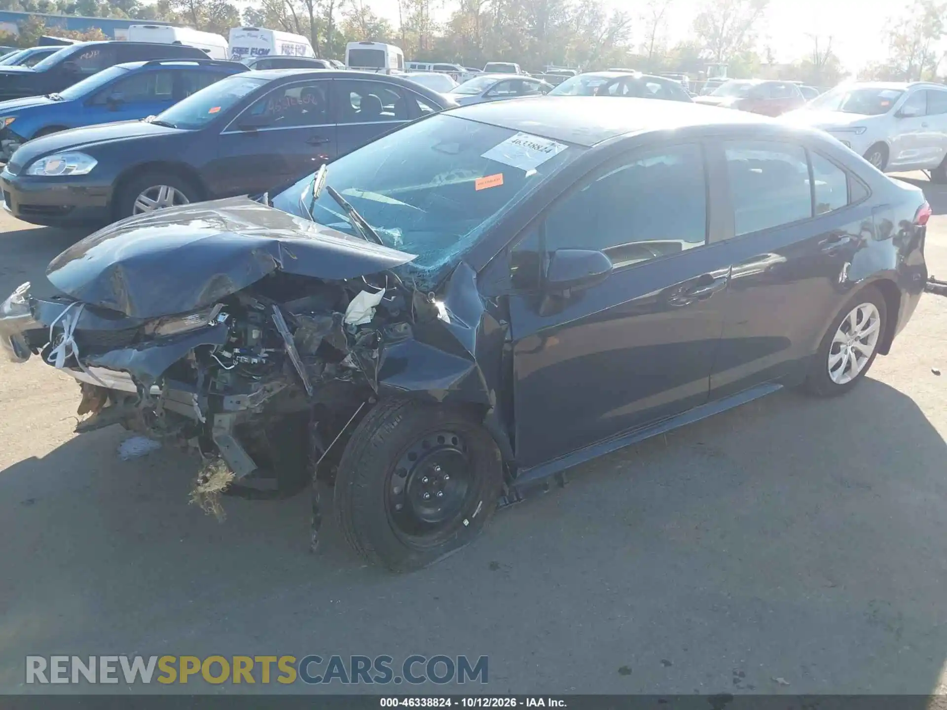 2 fotografías del automóvil dañado 5YFB4MDEXSP232334 TOYOTA COROLLA 2025