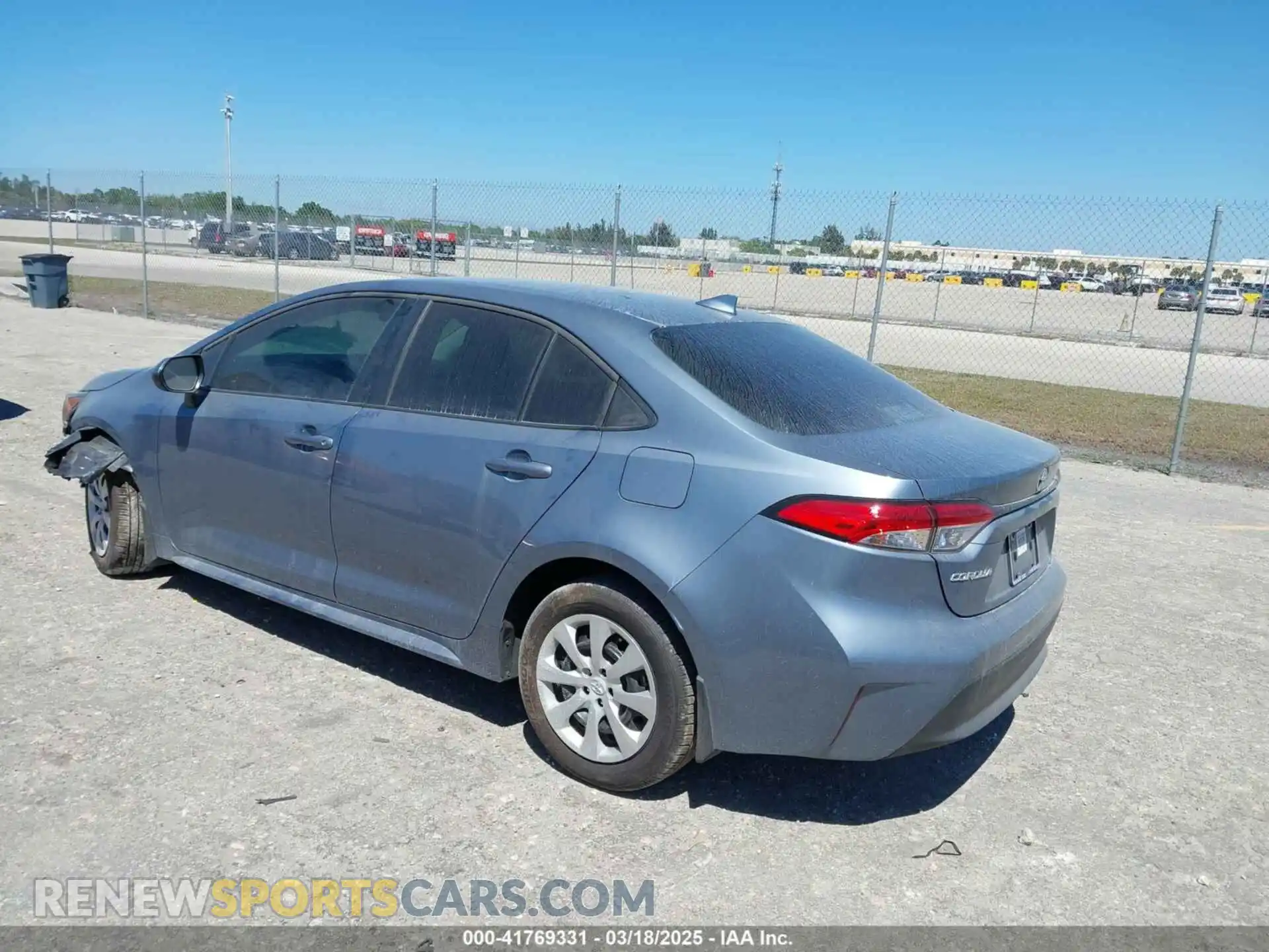 3 Photograph of a damaged car 5YFB4MDEXSP240479 TOYOTA COROLLA 2025