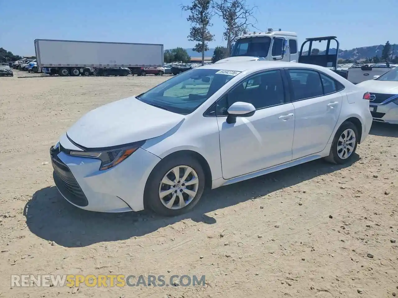 1 Photograph of a damaged car 5YFB4MDEXSP253975 TOYOTA COROLLA 2025