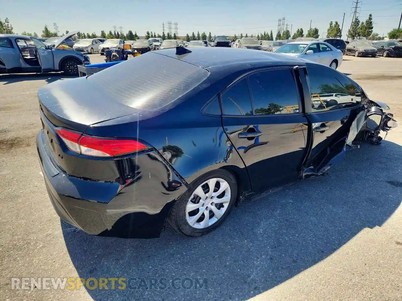 3 fotografías del automóvil dañado 5YFB4MDEXSP260778 TOYOTA COROLLA 2025