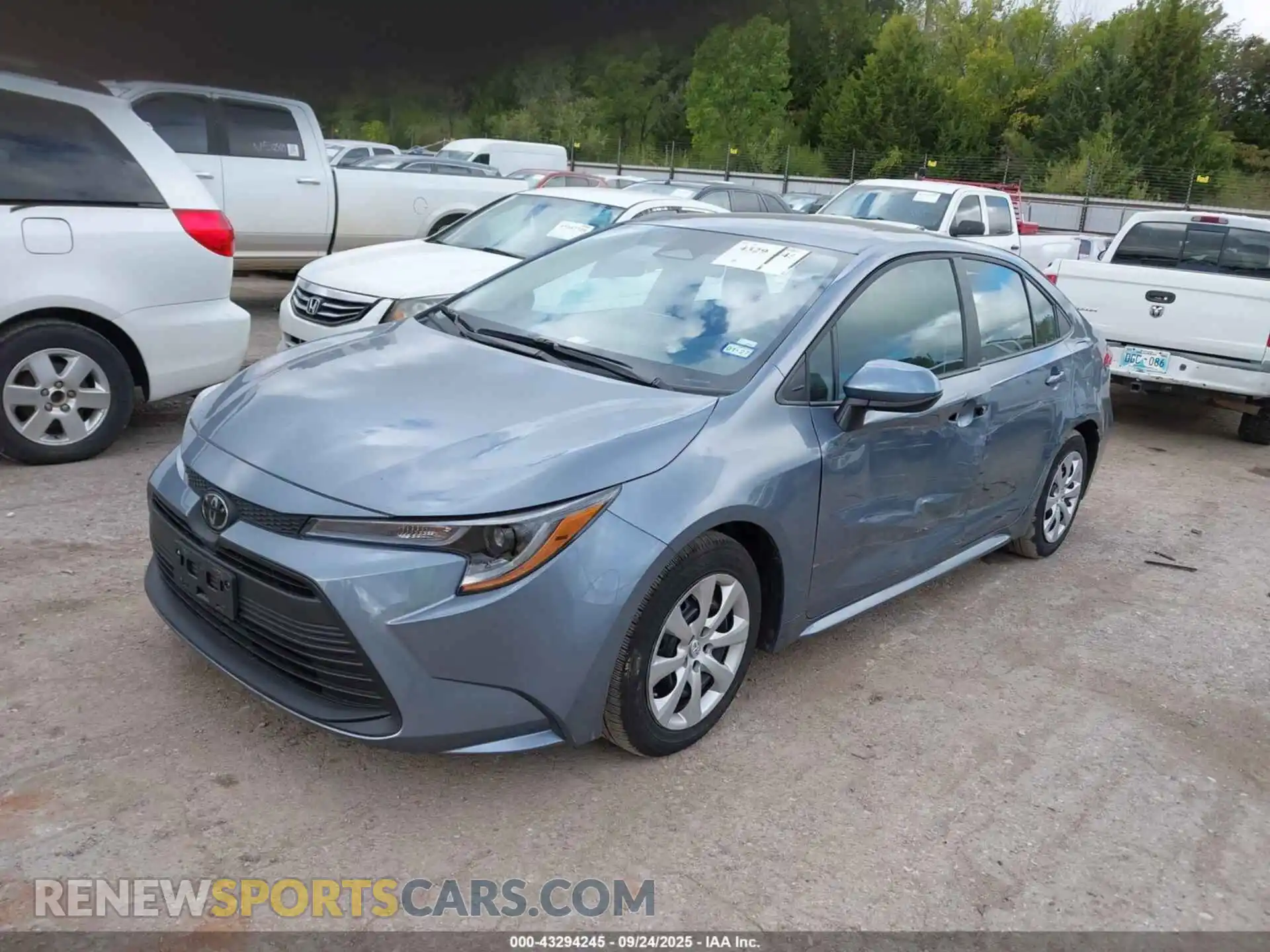 2 Photograph of a damaged car 5YFB4MDEXSP272073 TOYOTA COROLLA 2025