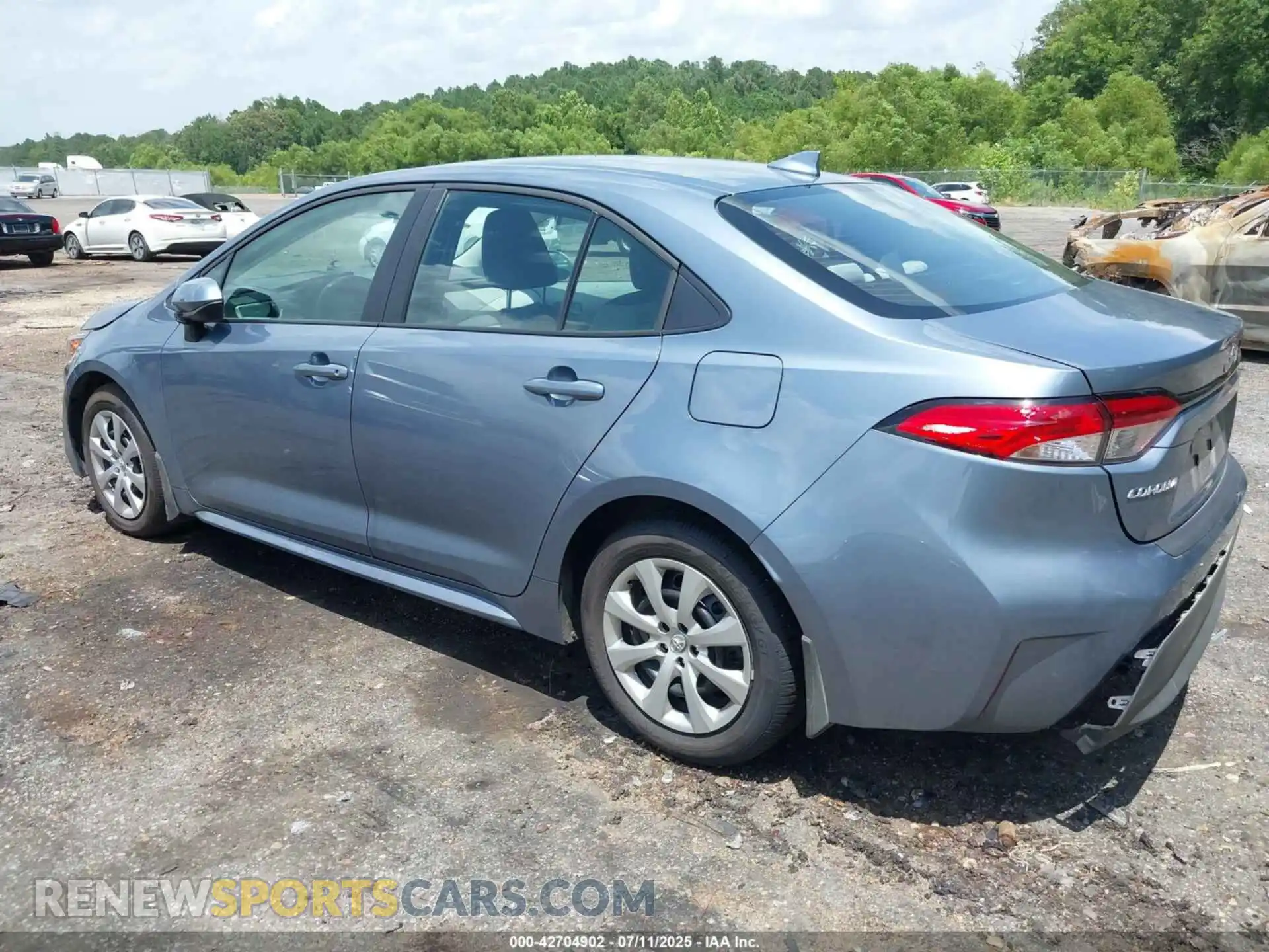 3 Photograph of a damaged car 5YFB4MDEXSP277113 TOYOTA COROLLA 2025