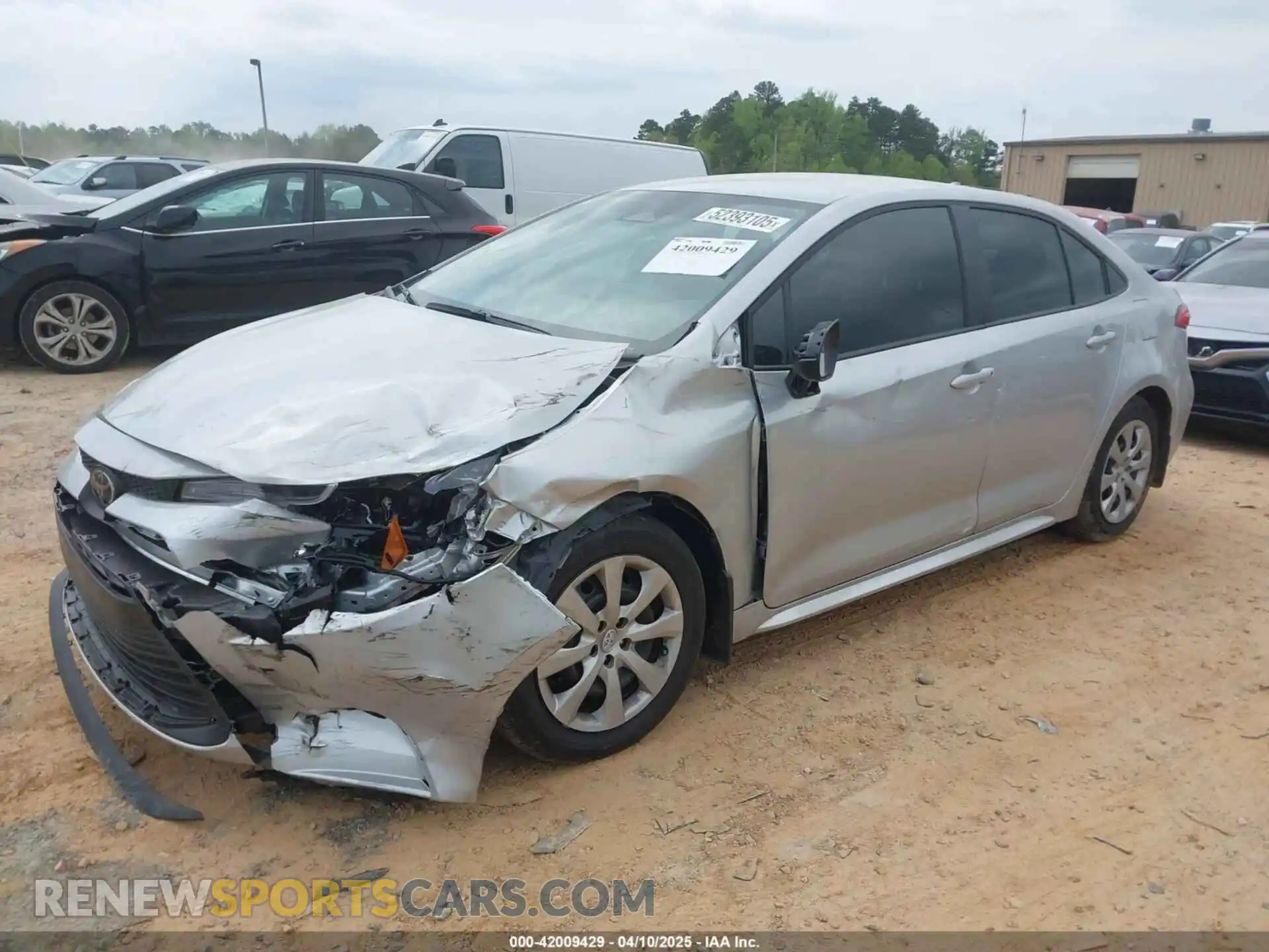 2 Photograph of a damaged car 5YFB4MDEXSP283025 TOYOTA COROLLA 2025