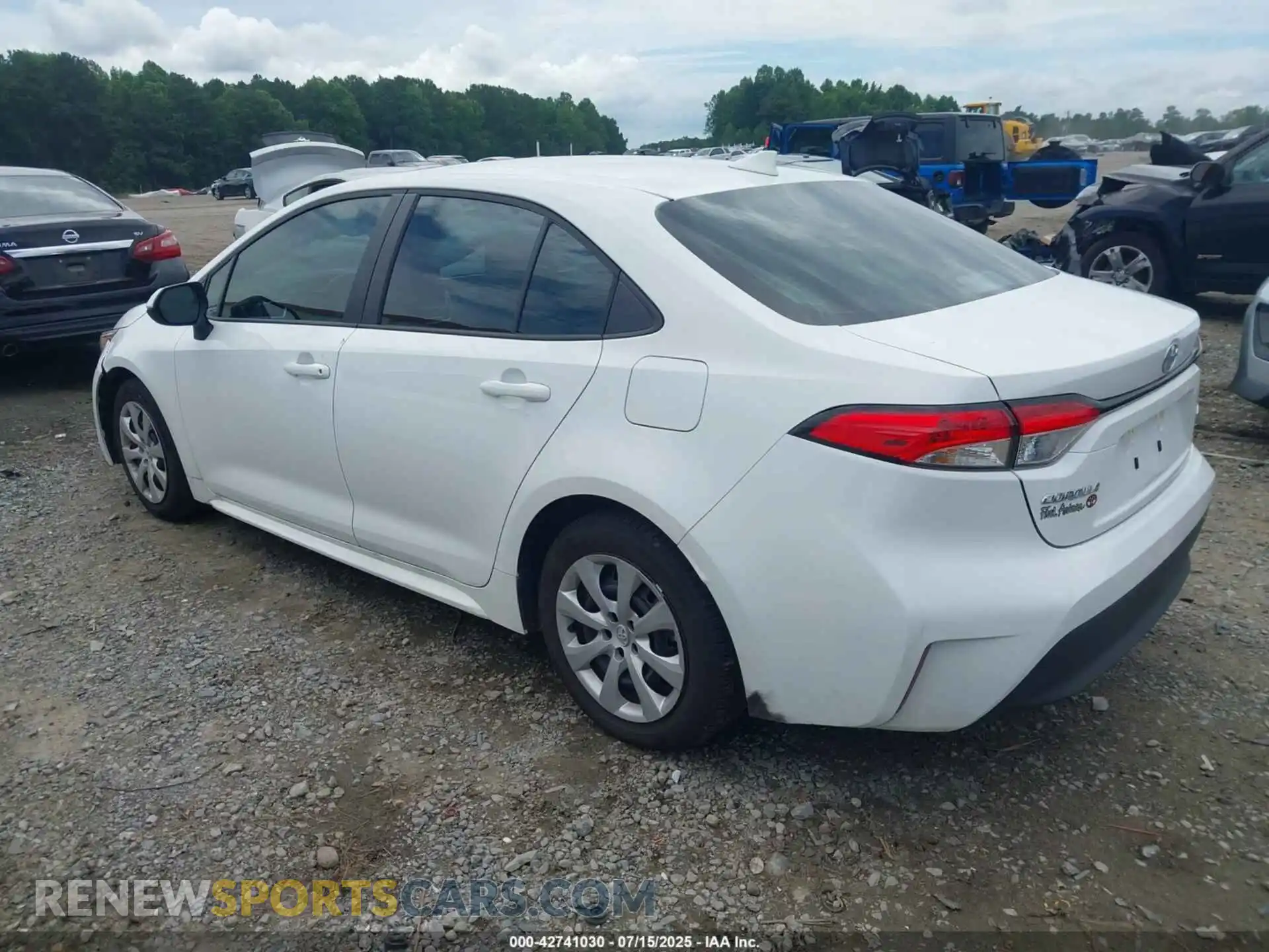 3 Photograph of a damaged car 5YFB4MDEXSP285583 TOYOTA COROLLA 2025