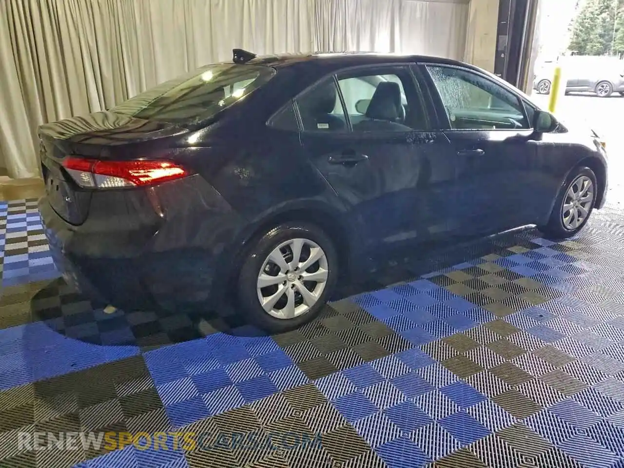 3 Photograph of a damaged car 5YFB4MDEXSP307629 TOYOTA COROLLA 2025