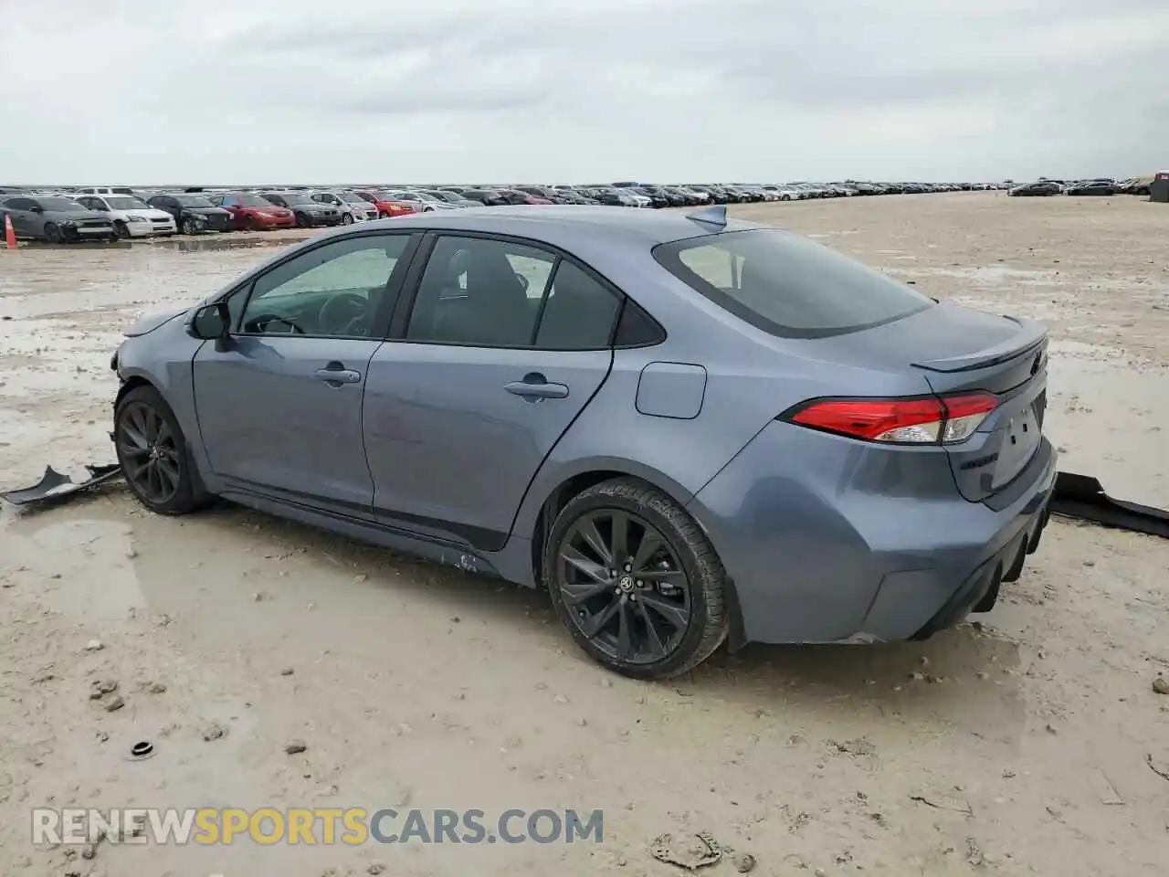 2 fotografías del automóvil dañado 5YFS4MCE0SP228651 TOYOTA COROLLA 2025