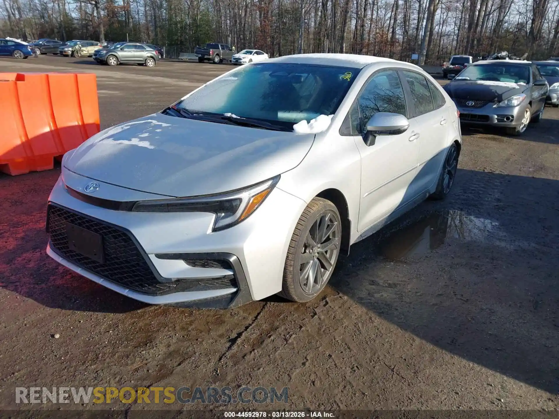 2 Фотография поврежденного автомобиля 5YFS4MCE0SP231372 TOYOTA COROLLA 2025