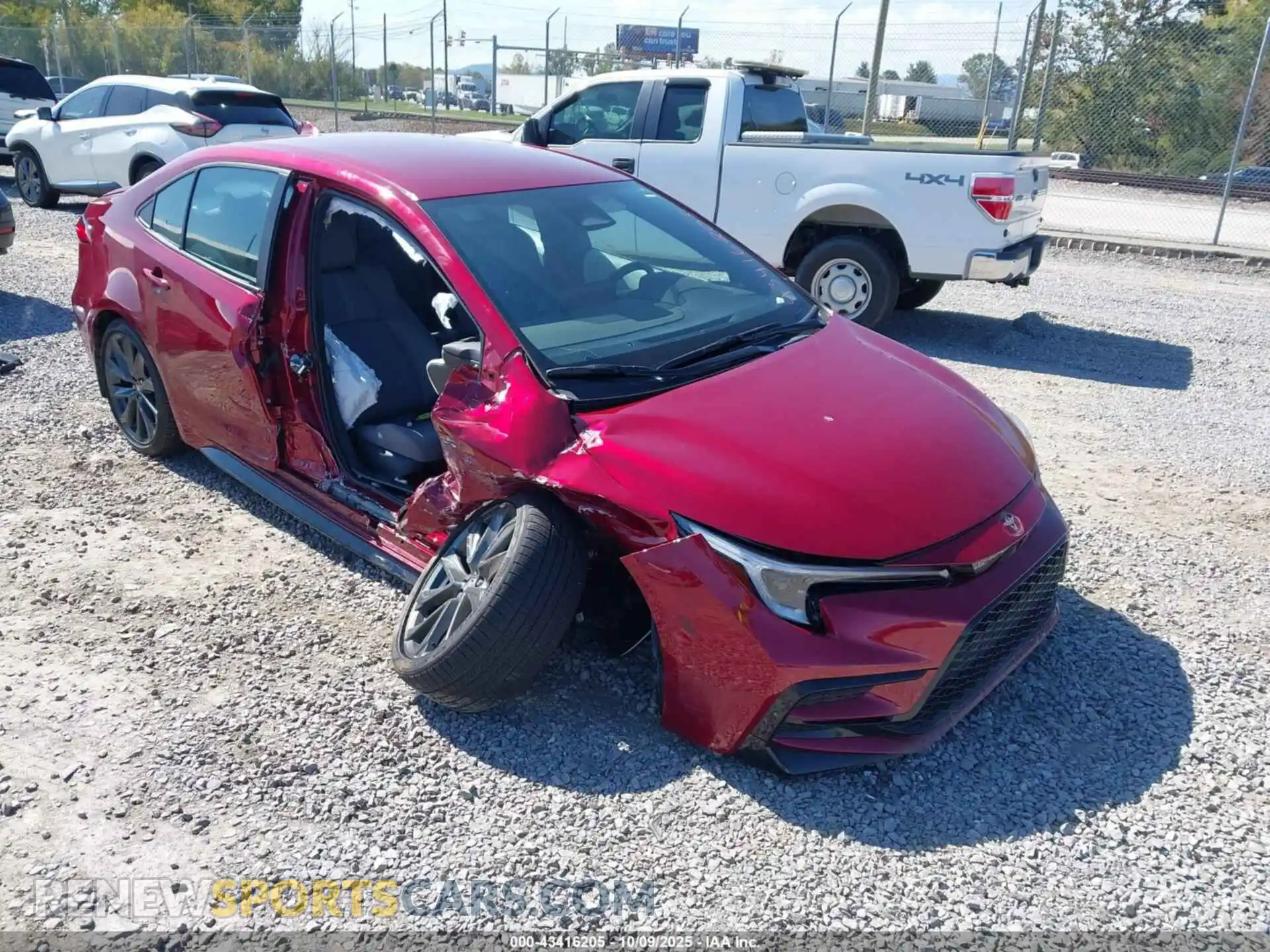 1 Photograph of a damaged car 5YFS4MCE1SP245779 TOYOTA COROLLA 2025