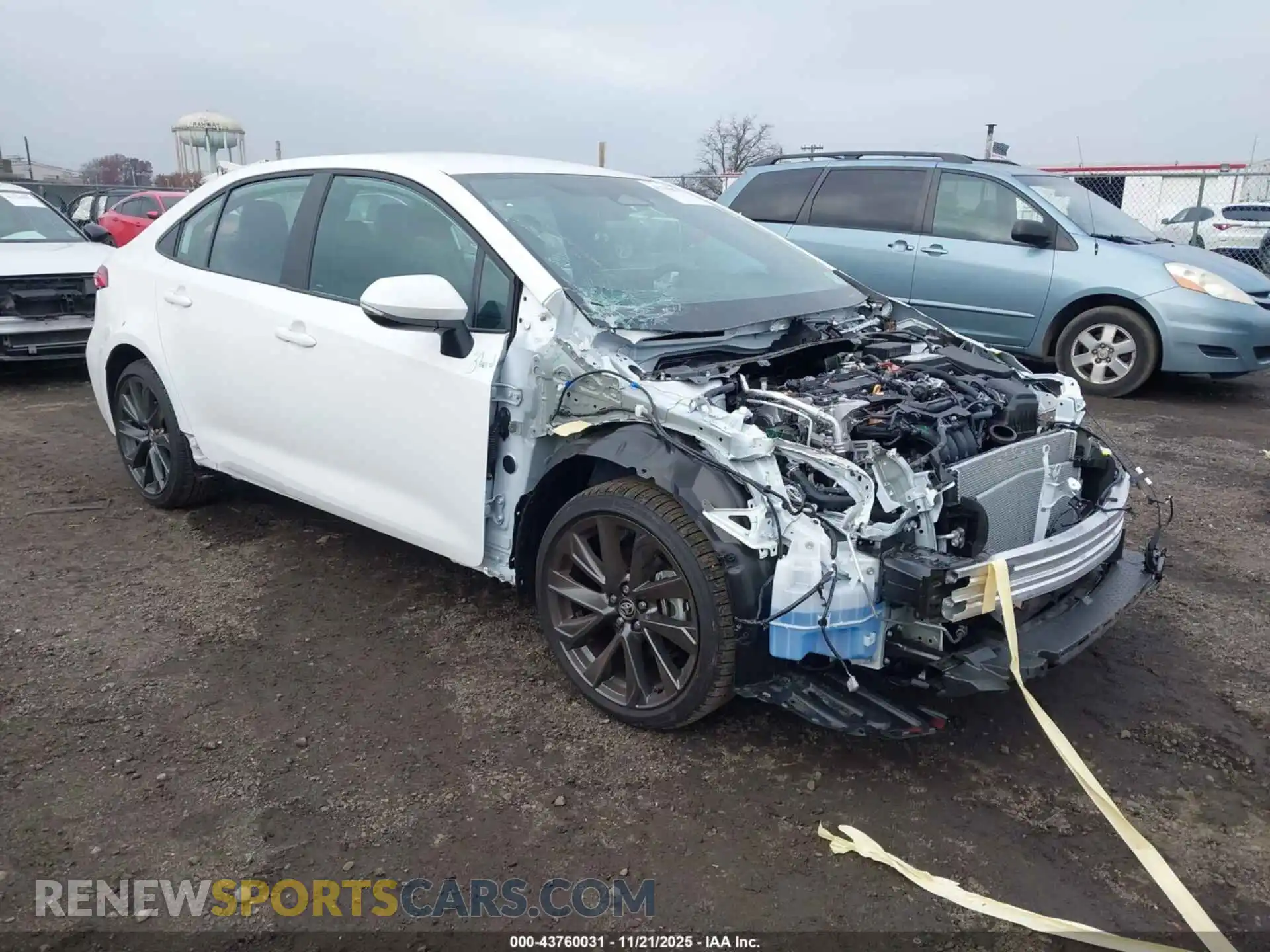 1 Photograph of a damaged car 5YFS4MCE2SP249209 TOYOTA COROLLA 2025