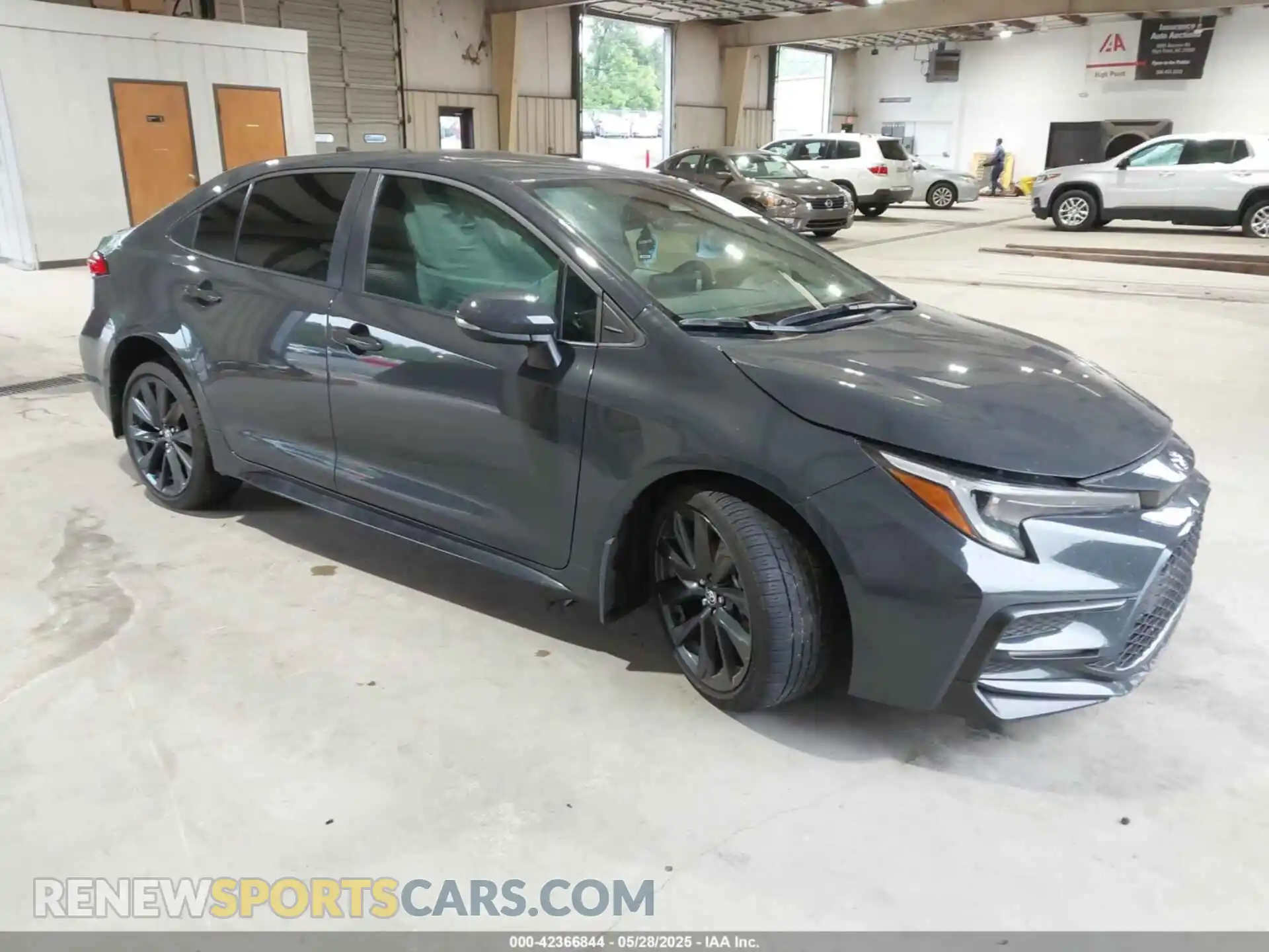 1 Photograph of a damaged car 5YFS4MCE5SP219671 TOYOTA COROLLA 2025