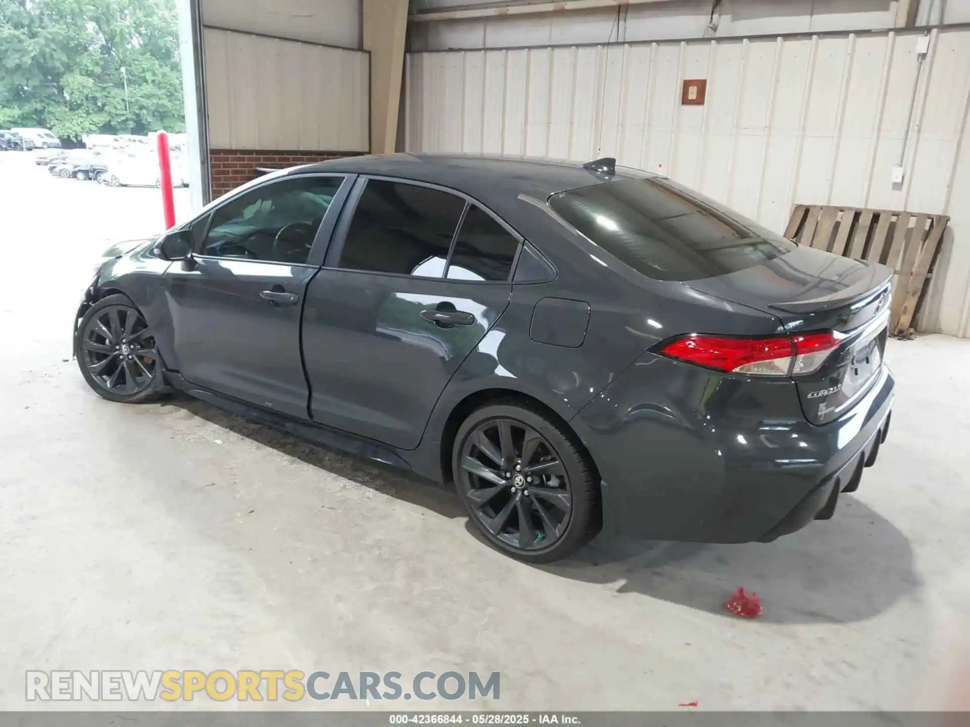 3 Photograph of a damaged car 5YFS4MCE5SP219671 TOYOTA COROLLA 2025