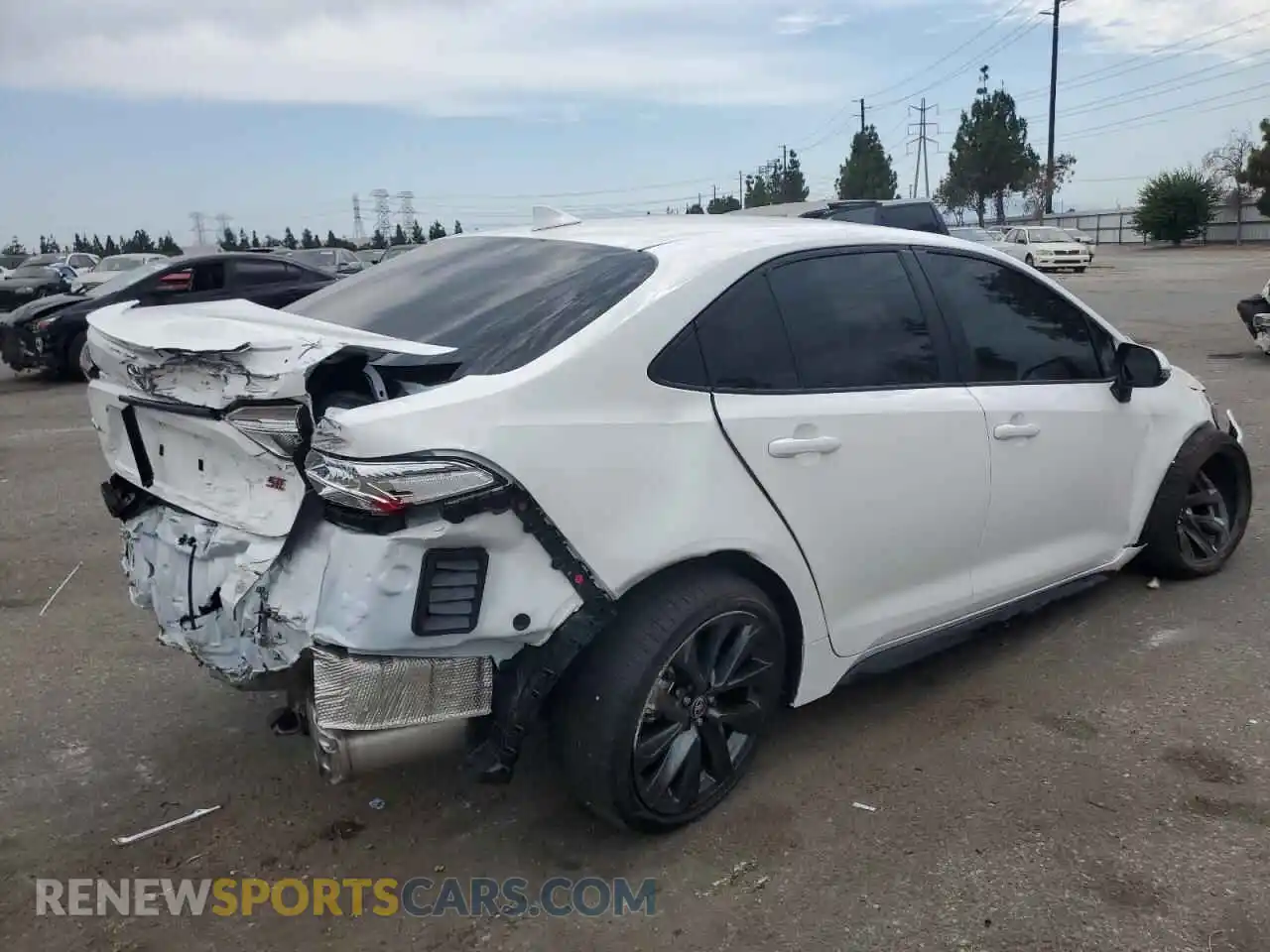 3 fotografías del automóvil dañado 5YFS4MCE5SP233649 TOYOTA COROLLA 2025