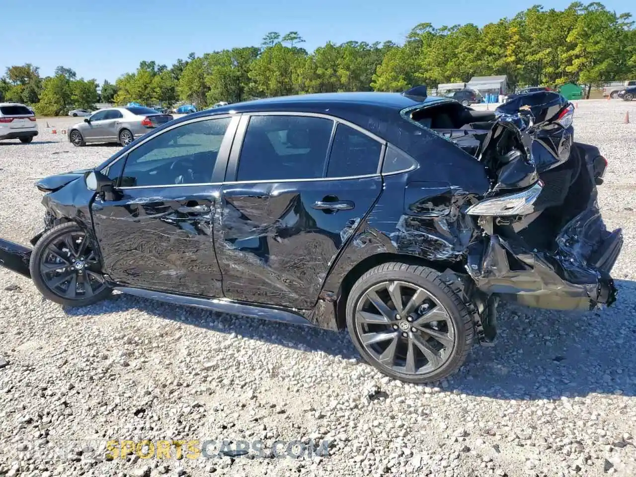 2 Photograph of a damaged car 5YFS4MCE5SP252671 TOYOTA COROLLA 2025