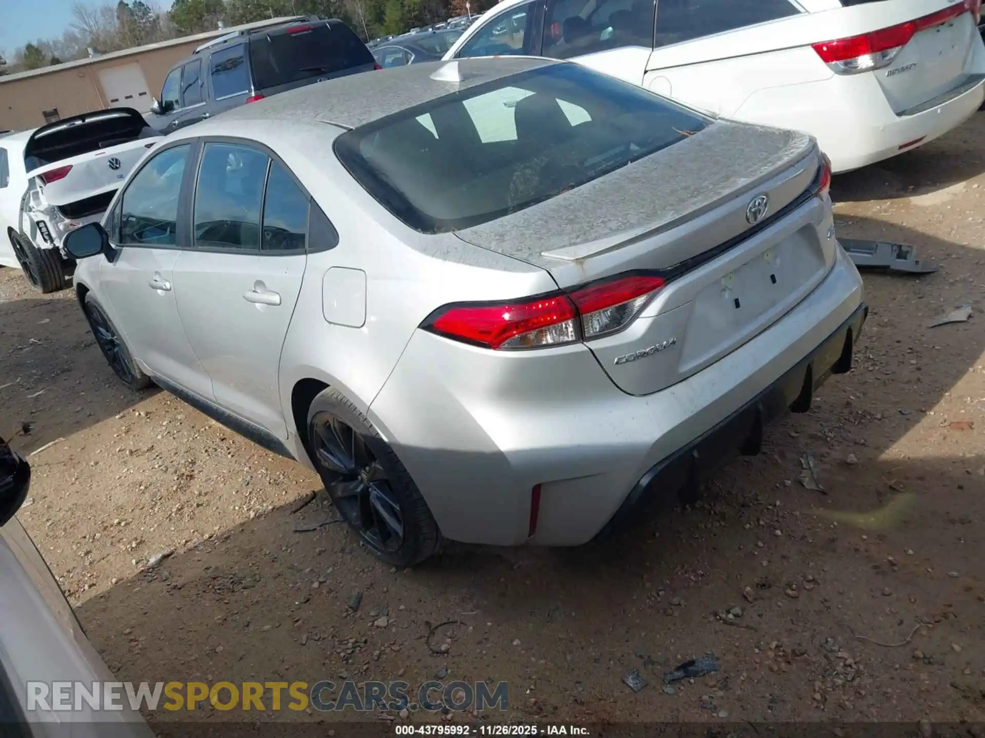 3 Photograph of a damaged car 5YFS4MCE7SP230011 TOYOTA COROLLA 2025