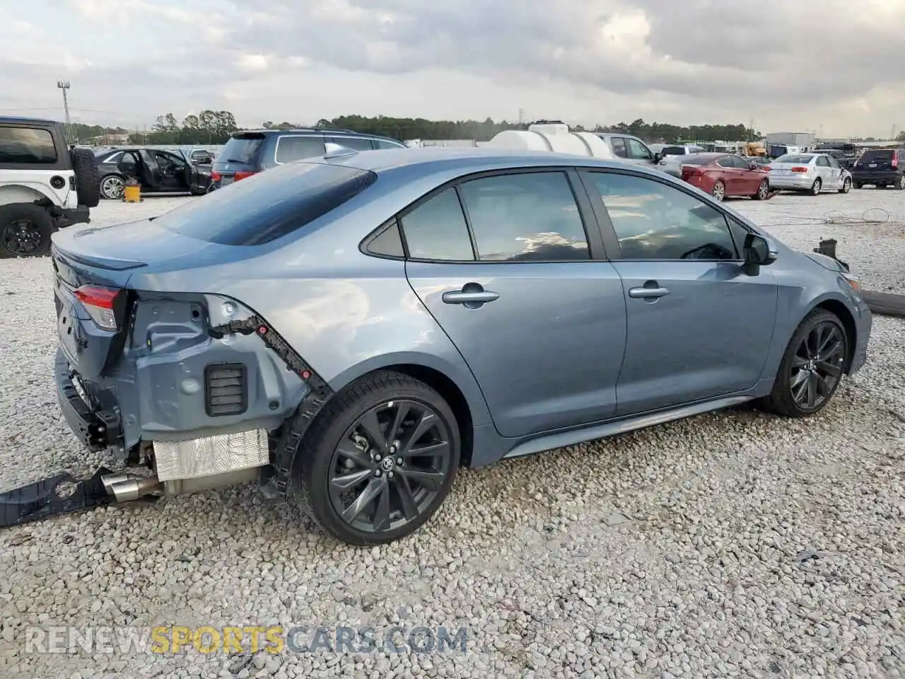 3 Photograph of a damaged car 5YFS4MCE7SP236102 TOYOTA COROLLA 2025