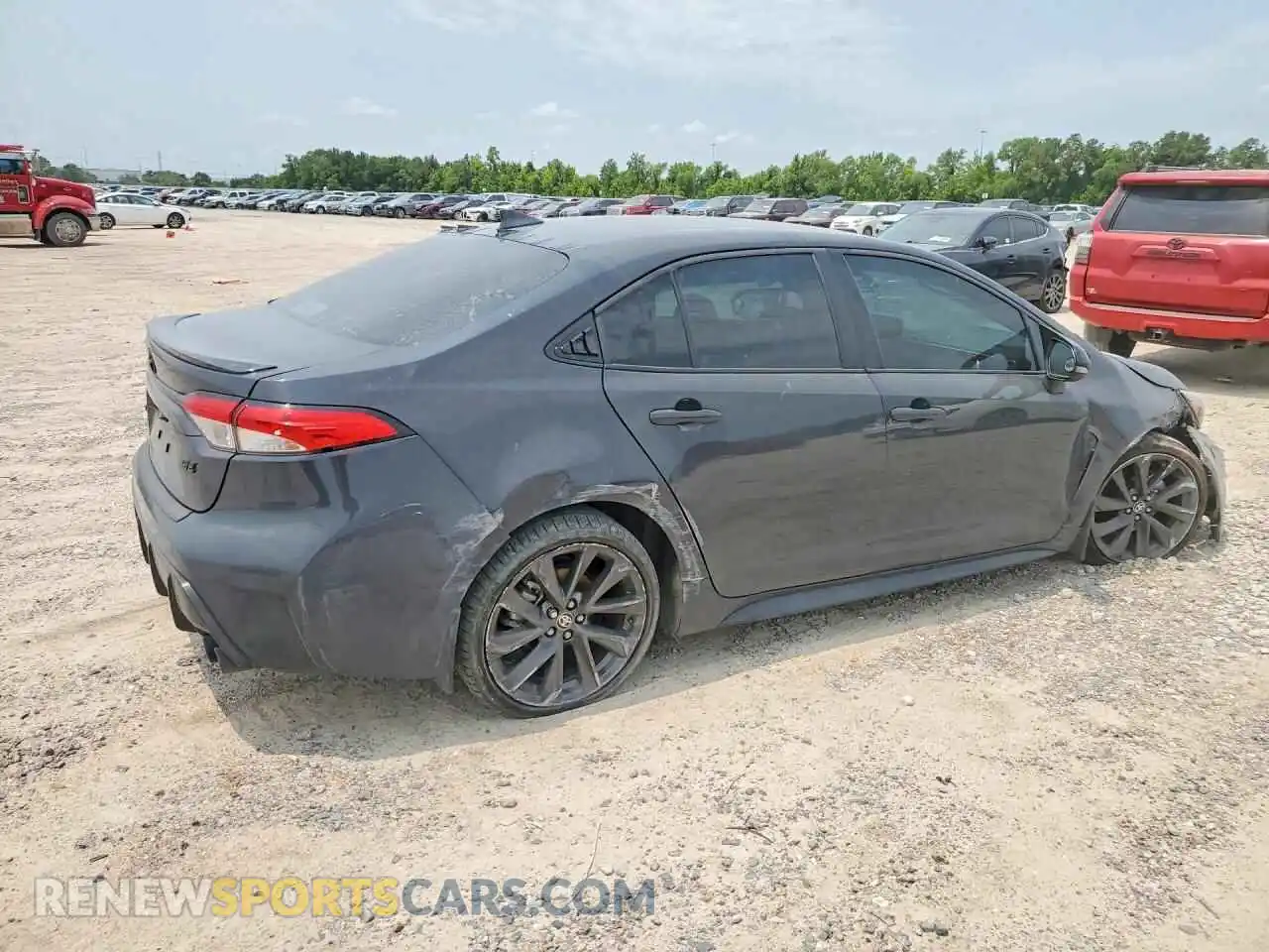3 Photograph of a damaged car 5YFS4MCE8SP236965 TOYOTA COROLLA 2025