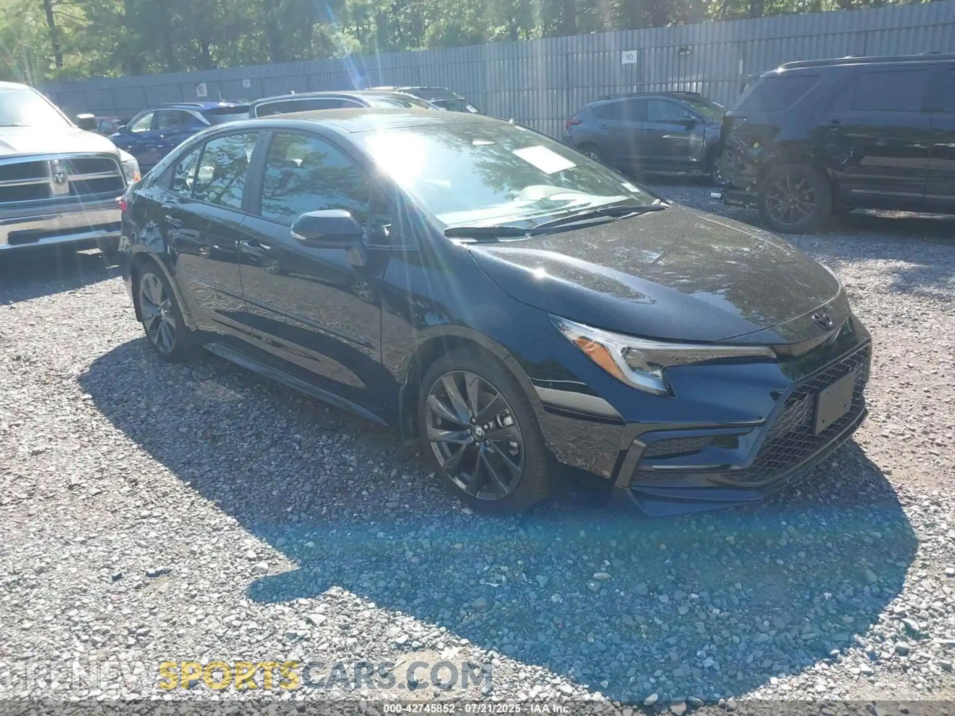 1 Photograph of a damaged car 5YFS4MCEXSP235039 TOYOTA COROLLA 2025
