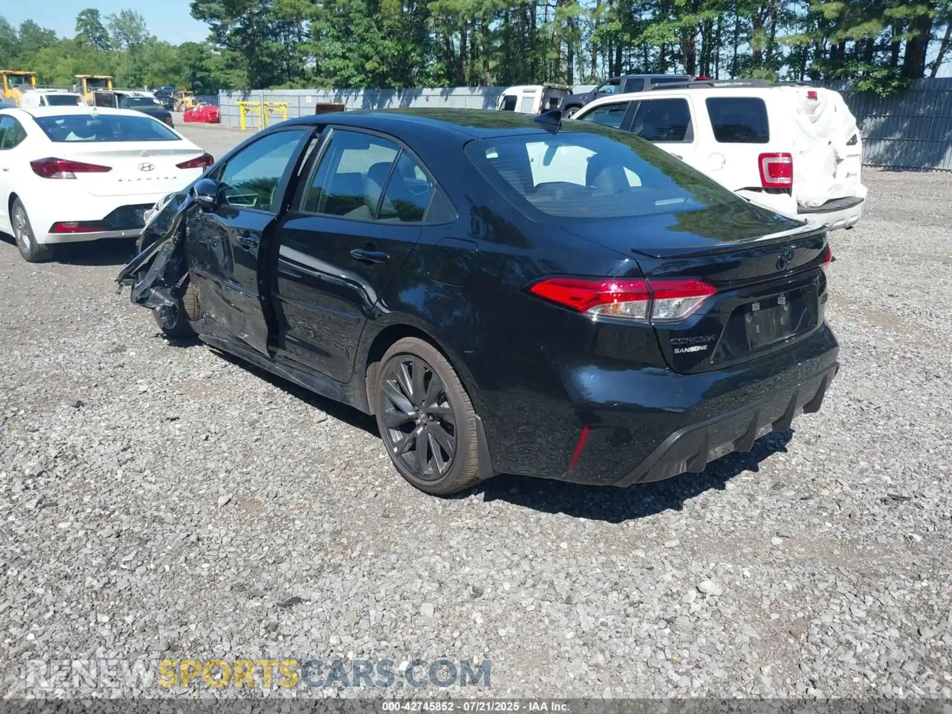 3 Photograph of a damaged car 5YFS4MCEXSP235039 TOYOTA COROLLA 2025