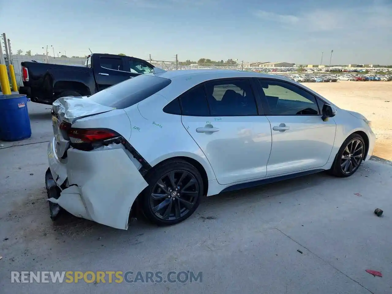 3 Photograph of a damaged car 5YFT4MCE9SP235392 TOYOTA COROLLA 2025