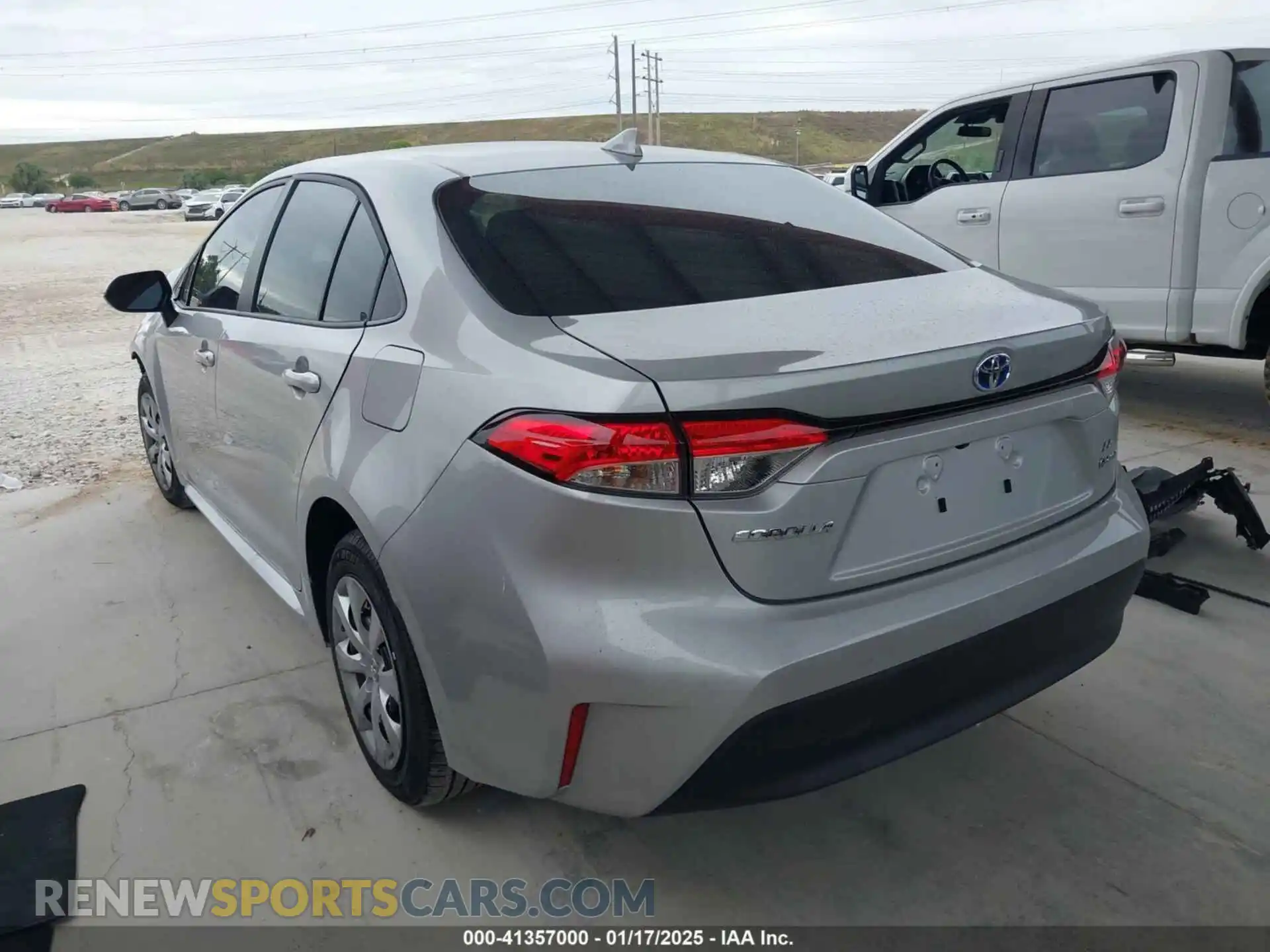 3 Photograph of a damaged car JTDBCMFE9SJ041069 TOYOTA COROLLA 2025